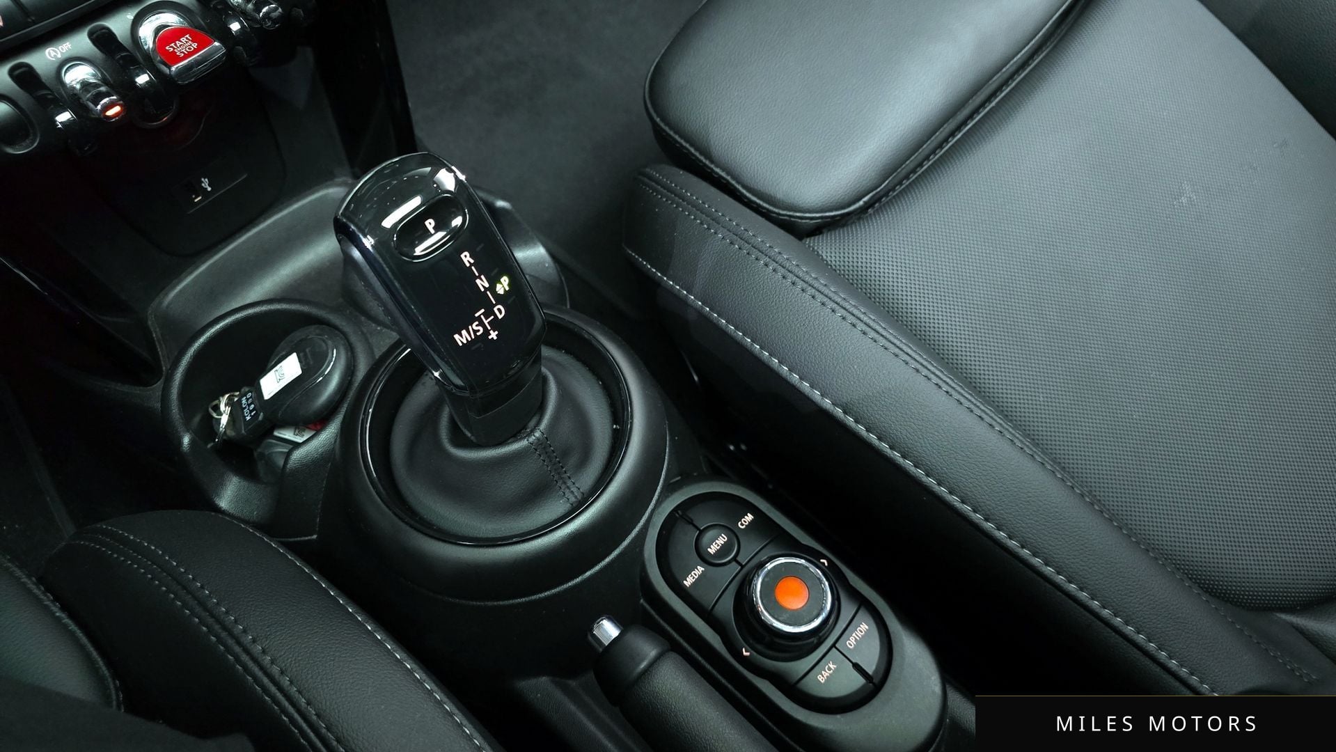 MINI Cooper 2022 — миниатюра 9