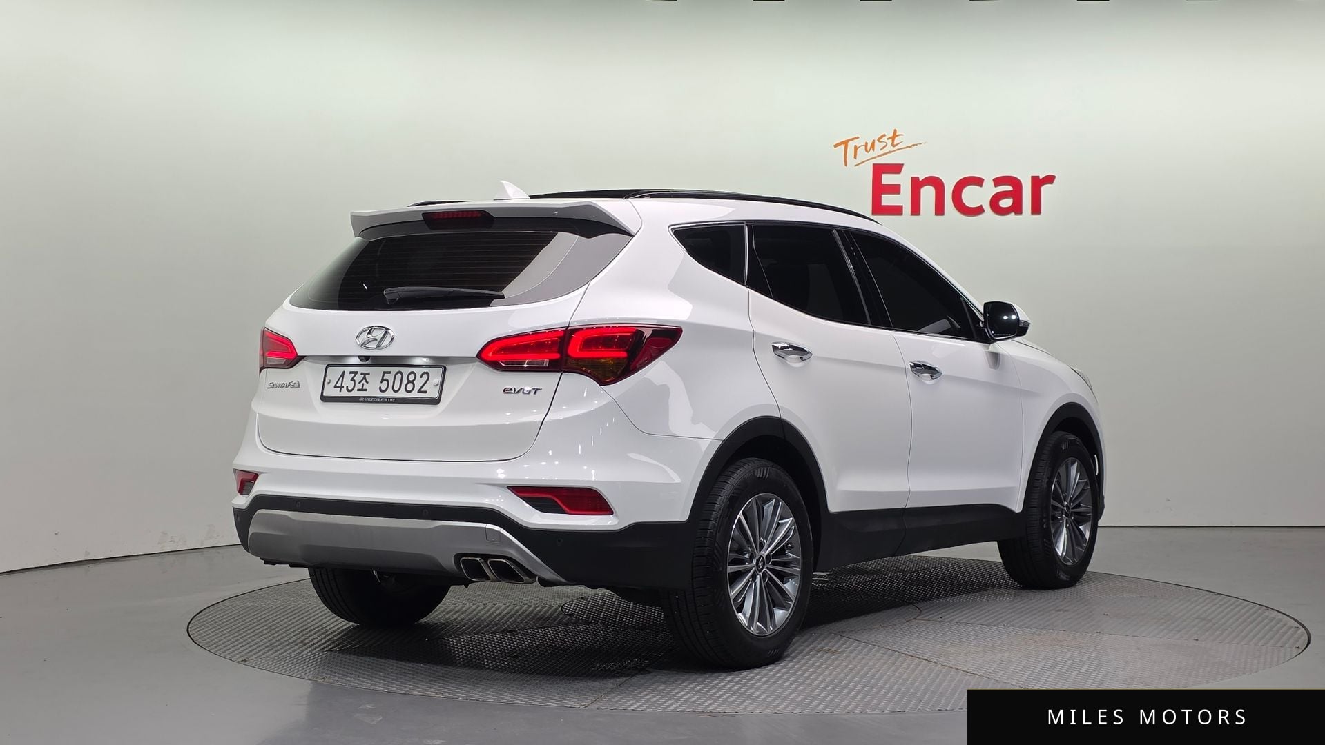 Hyundai Santafe 2016 — миниатюра 2