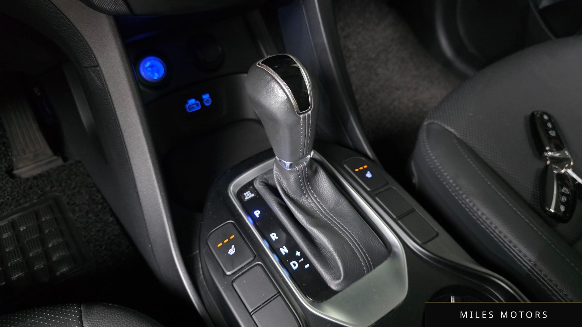 Hyundai Santafe 2016 — миниатюра 12