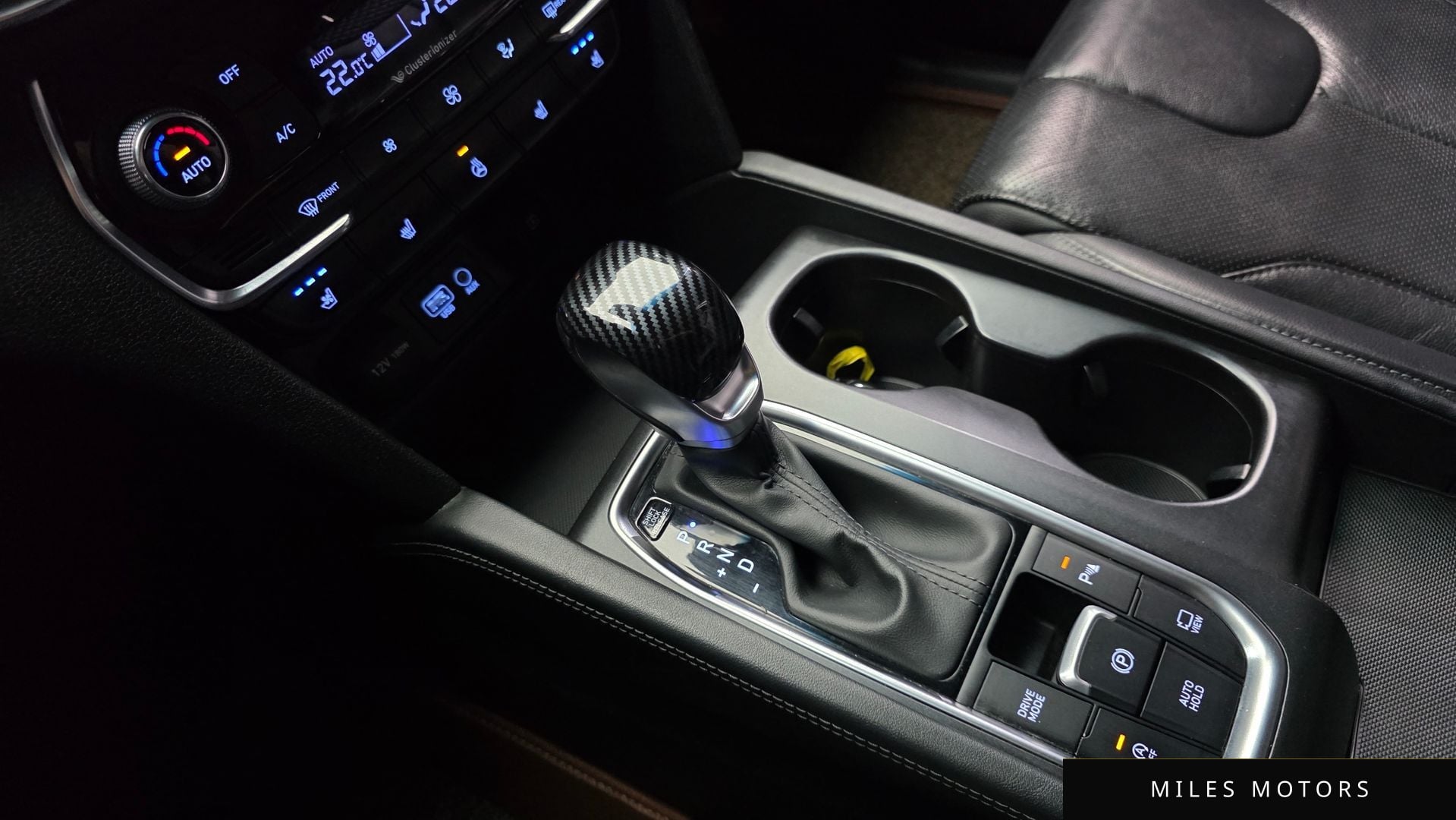 Hyundai Santafe 2019 — миниатюра 12