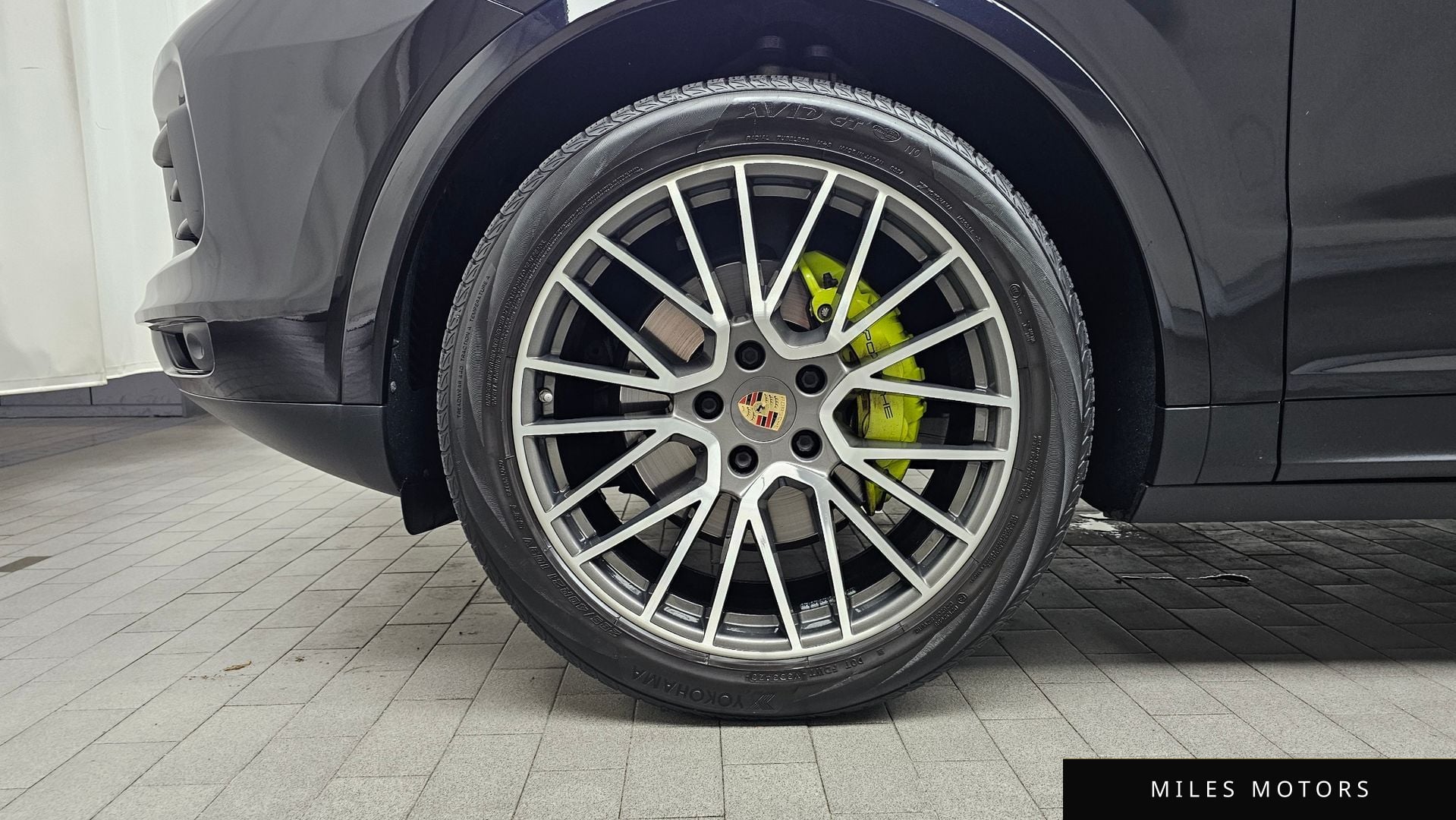 Porsche Cayenne 2021 — миниатюра 5