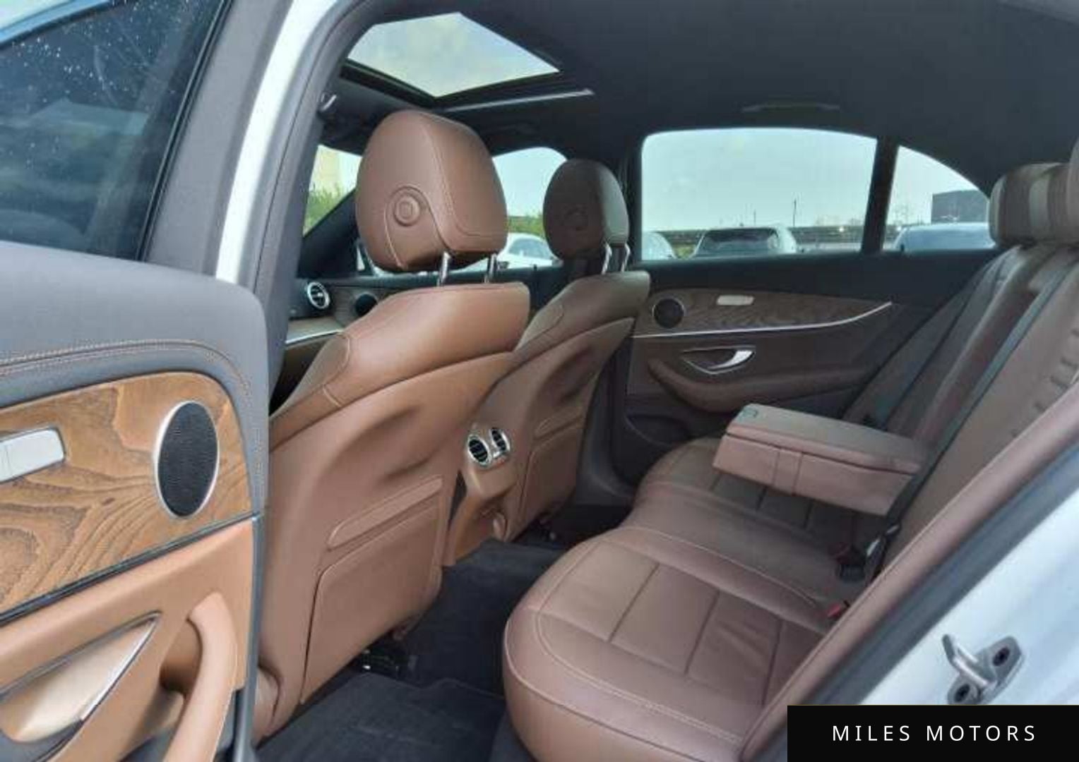 Mercedes-Benz E-Class W213 2023 — миниатюра 6