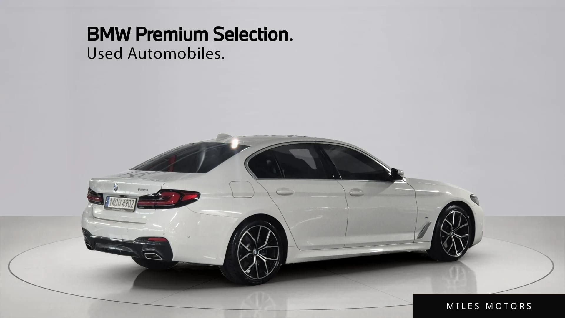 BMW 5 Series (G30) 2022 — миниатюра 2