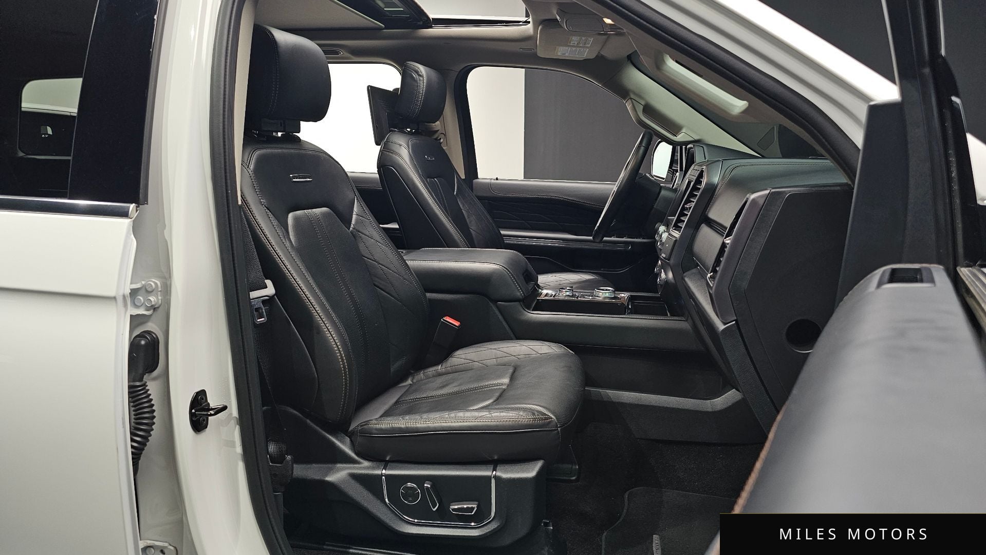 Ford Expedition 2021 — миниатюра 12