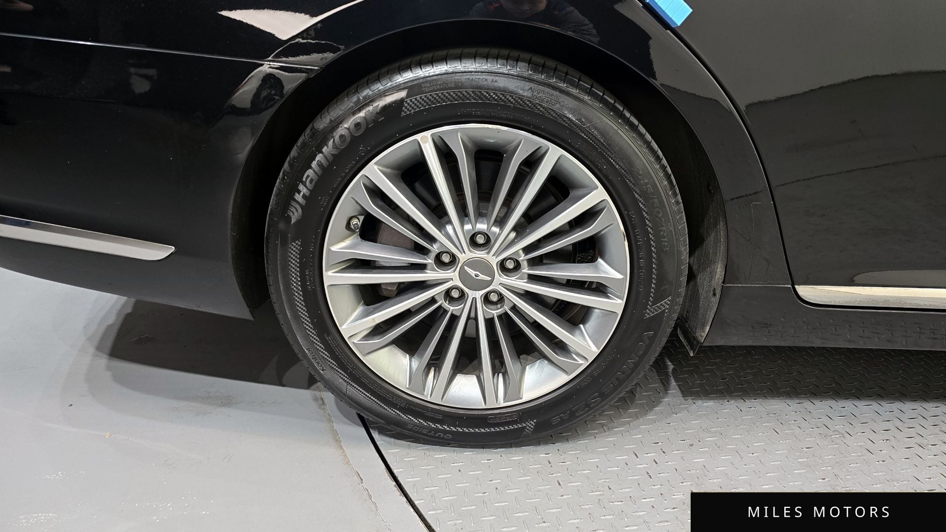 Genesis EQ900 2016 — миниатюра 5
