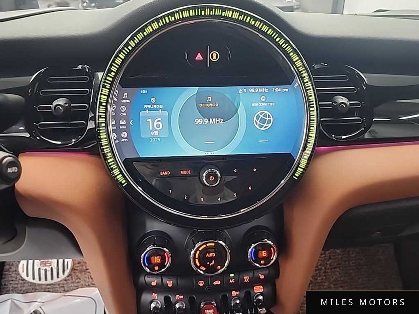 MINI Cooper Convertible 2022 — миниатюра 10