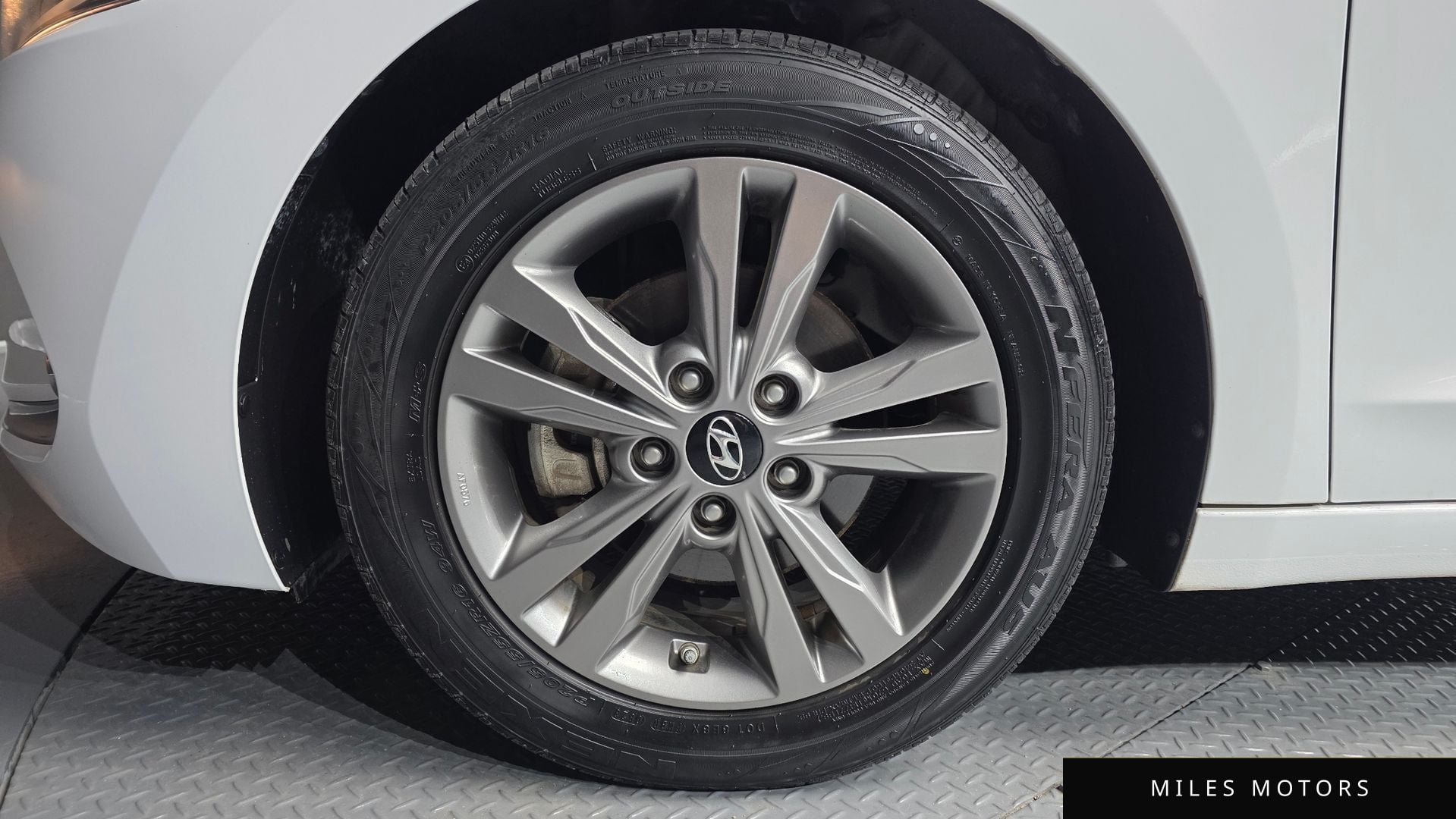 Hyundai AVANTE 2016 — миниатюра 5
