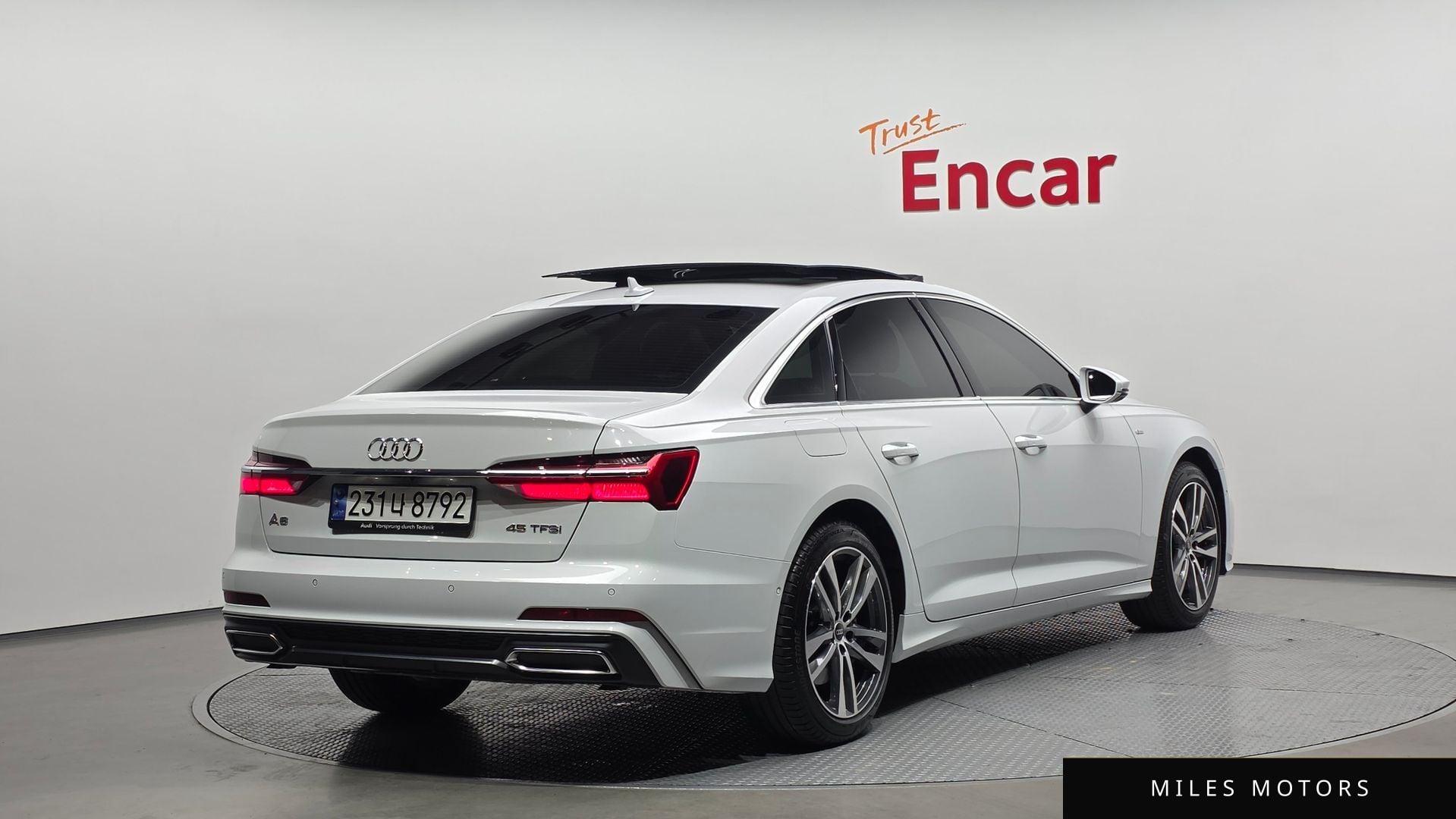 Audi A6 (C8) 2023 — миниатюра 2