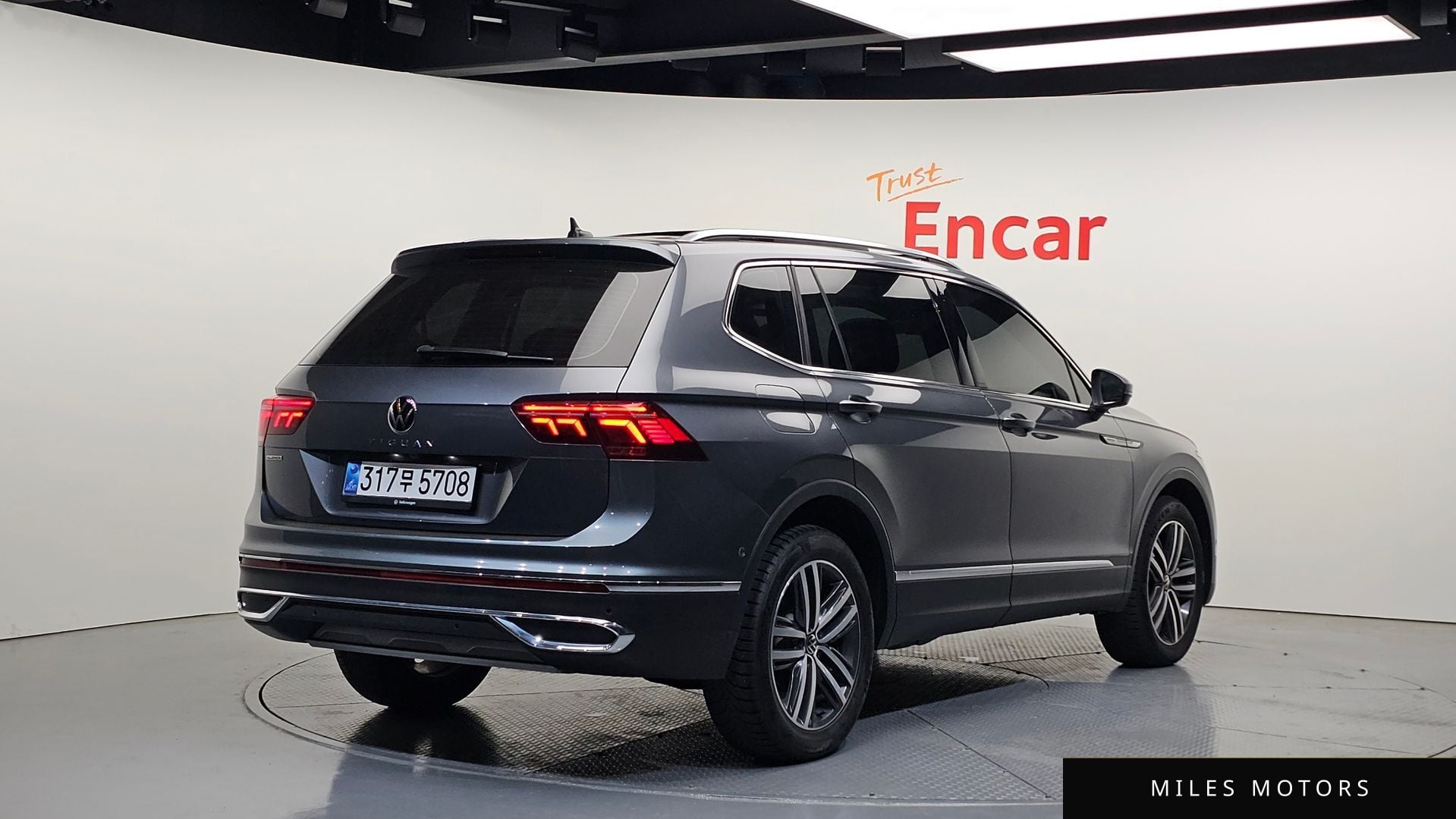 Volkswagen Tiguan 2022 — миниатюра 2