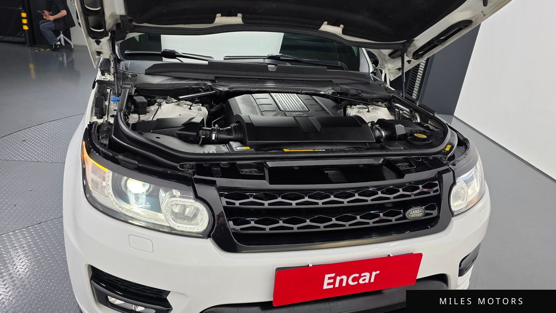 Land Rover Range Rover Sport 2016 — миниатюра 6