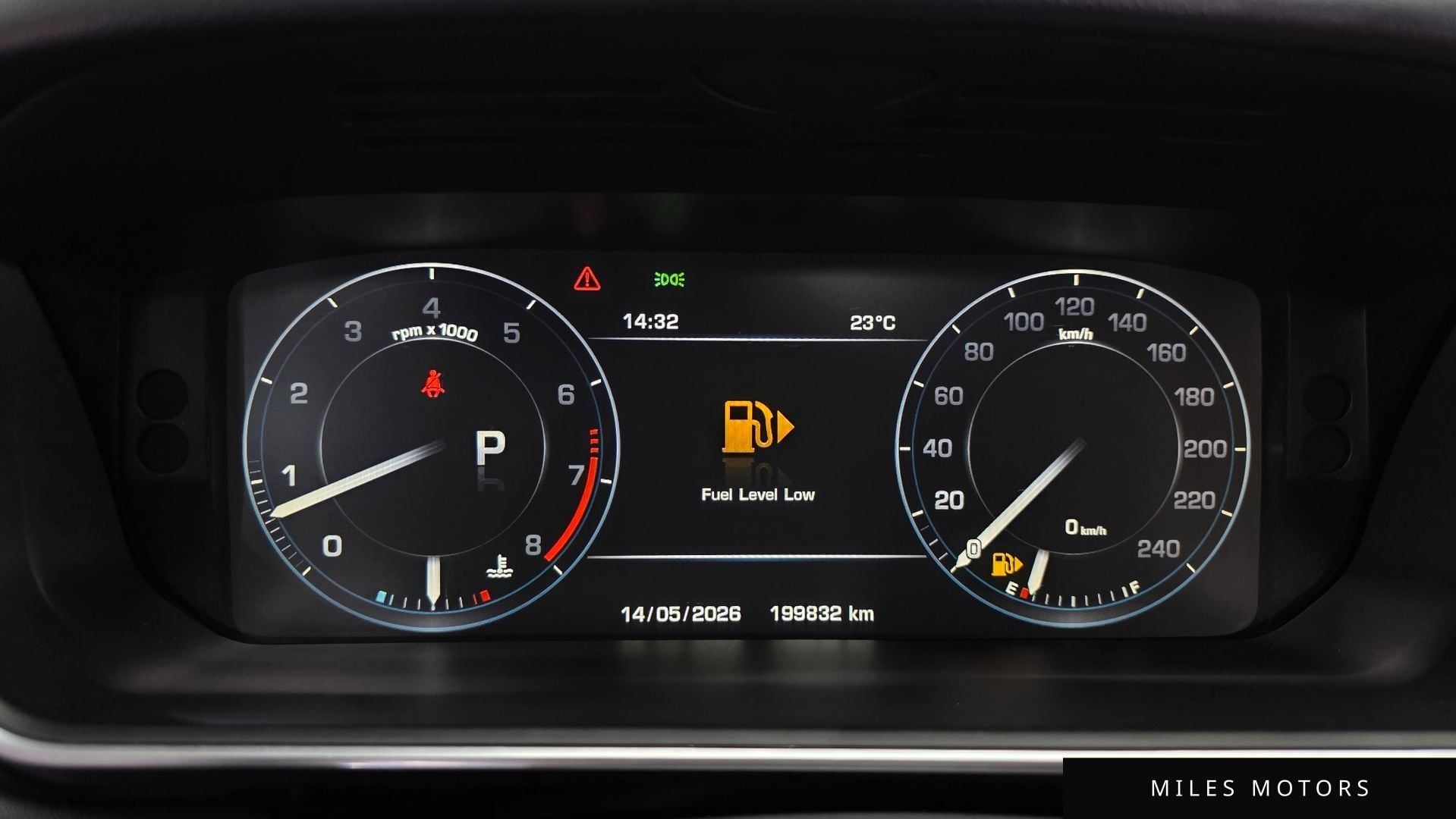 Land Rover Range Rover Sport 2016 — миниатюра 8