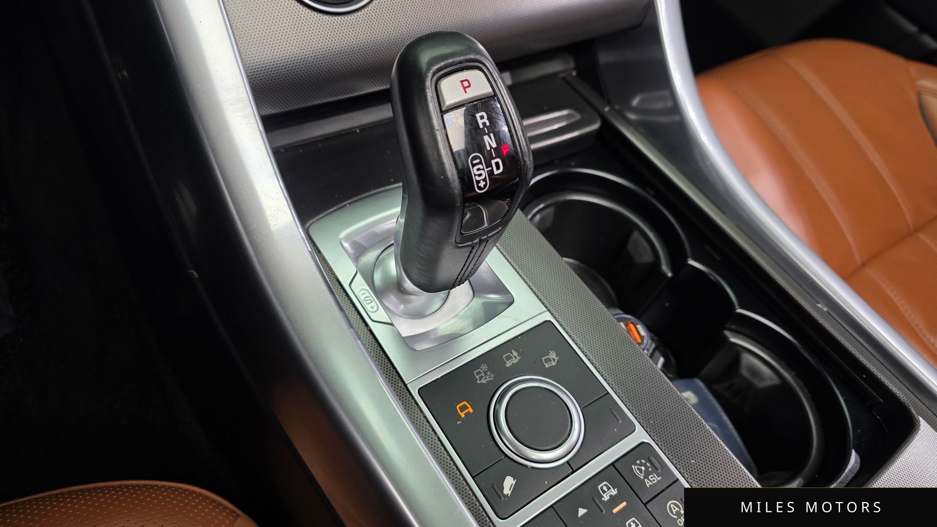 Land Rover Range Rover Sport 2016 — миниатюра 9