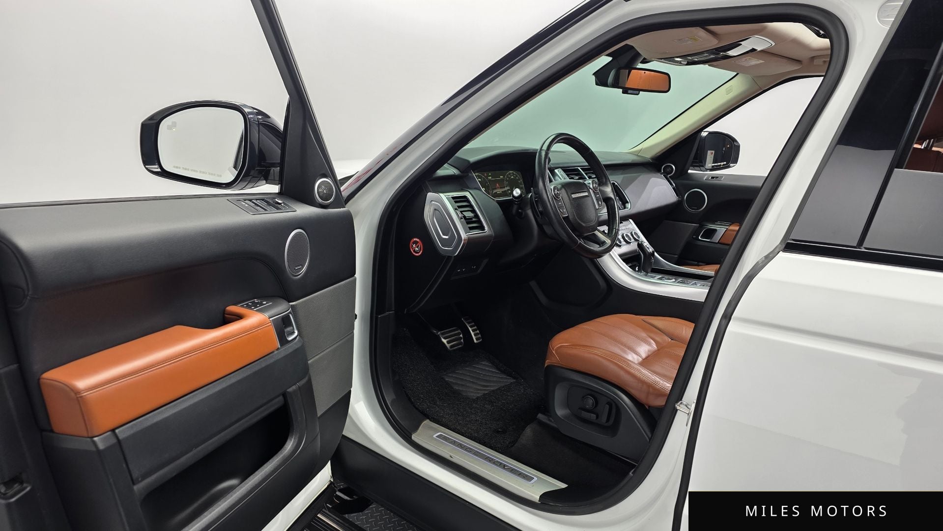 Land Rover Range Rover Sport 2016 — миниатюра 10
