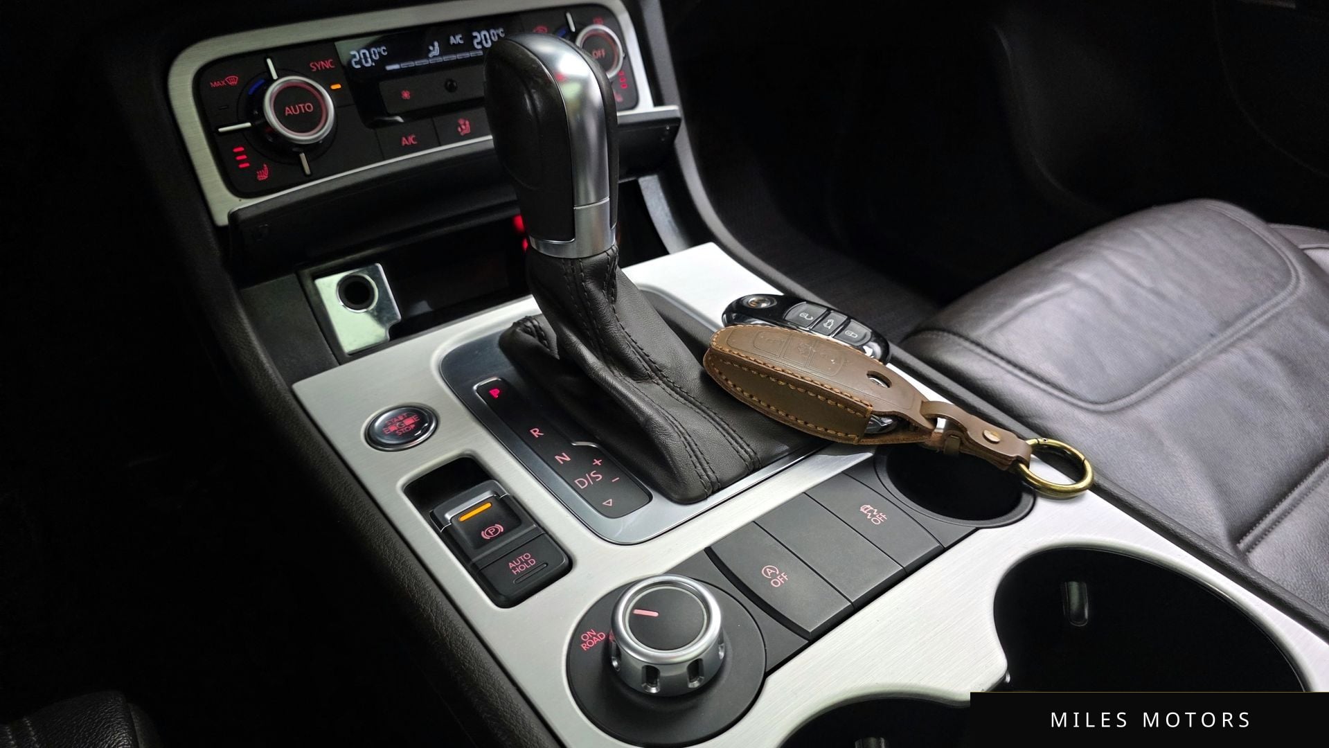 Volkswagen Touareg 2014 — миниатюра 9