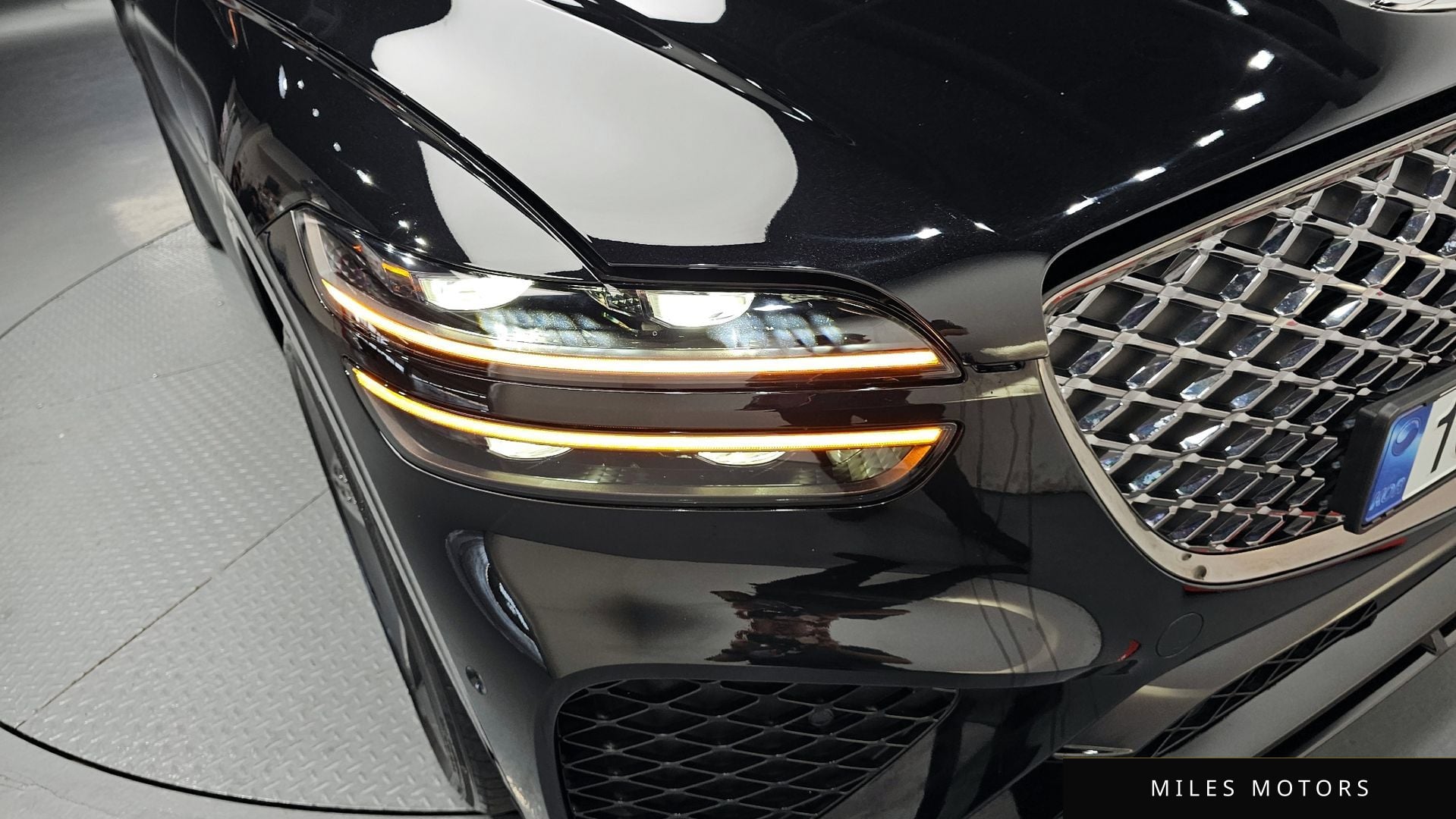 Genesis GV70 2023 — миниатюра 8