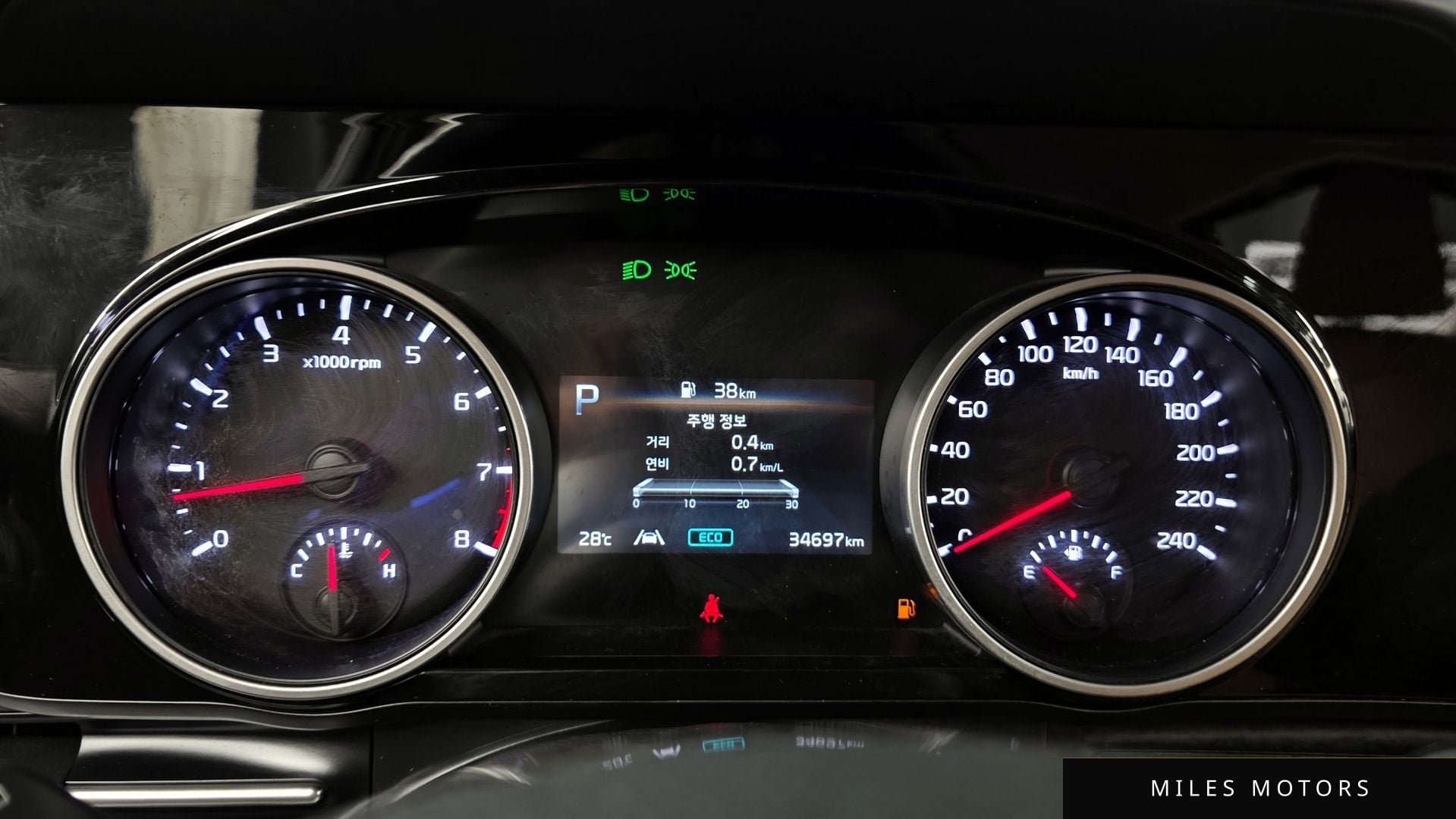 Kia Carnival 2023 — миниатюра 11
