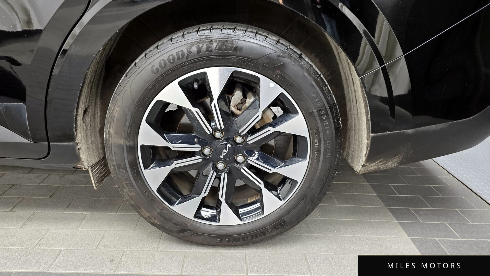 Kia Carnival 2023 — миниатюра 7