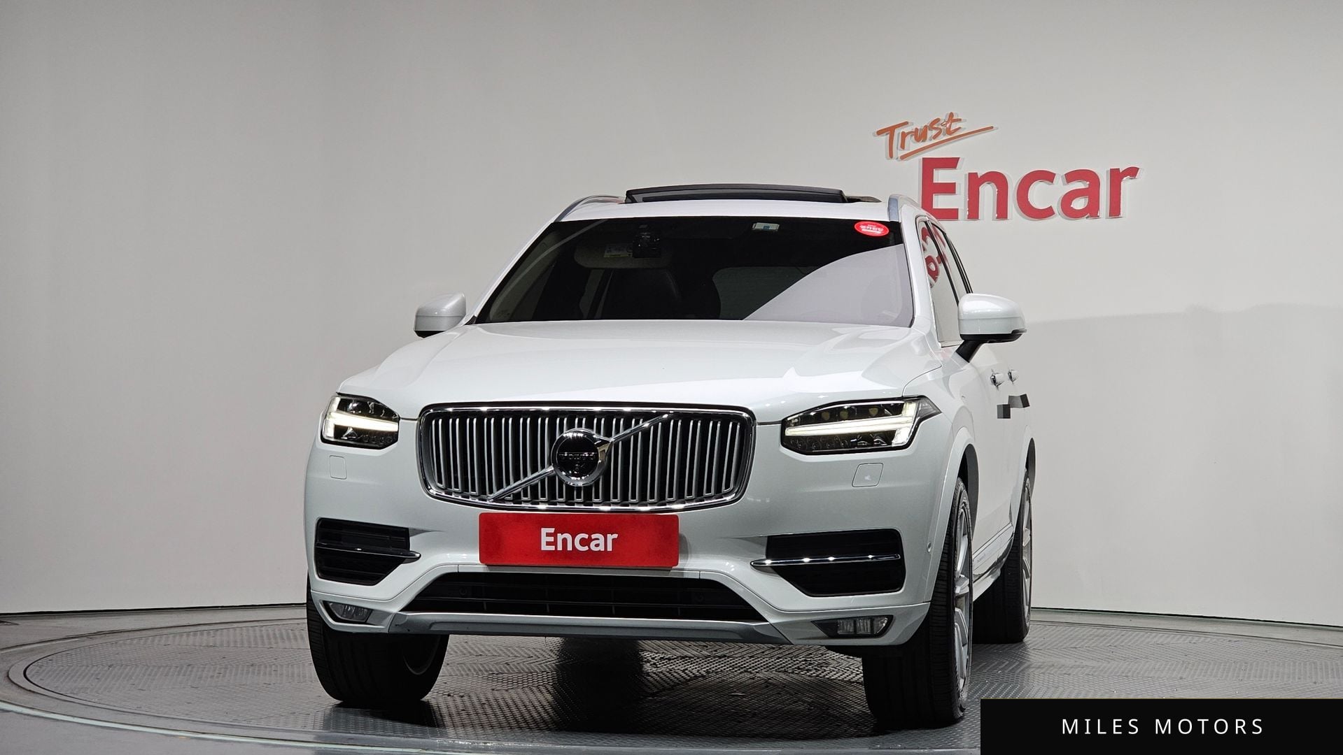 Volvo XC90 2018 — миниатюра 3