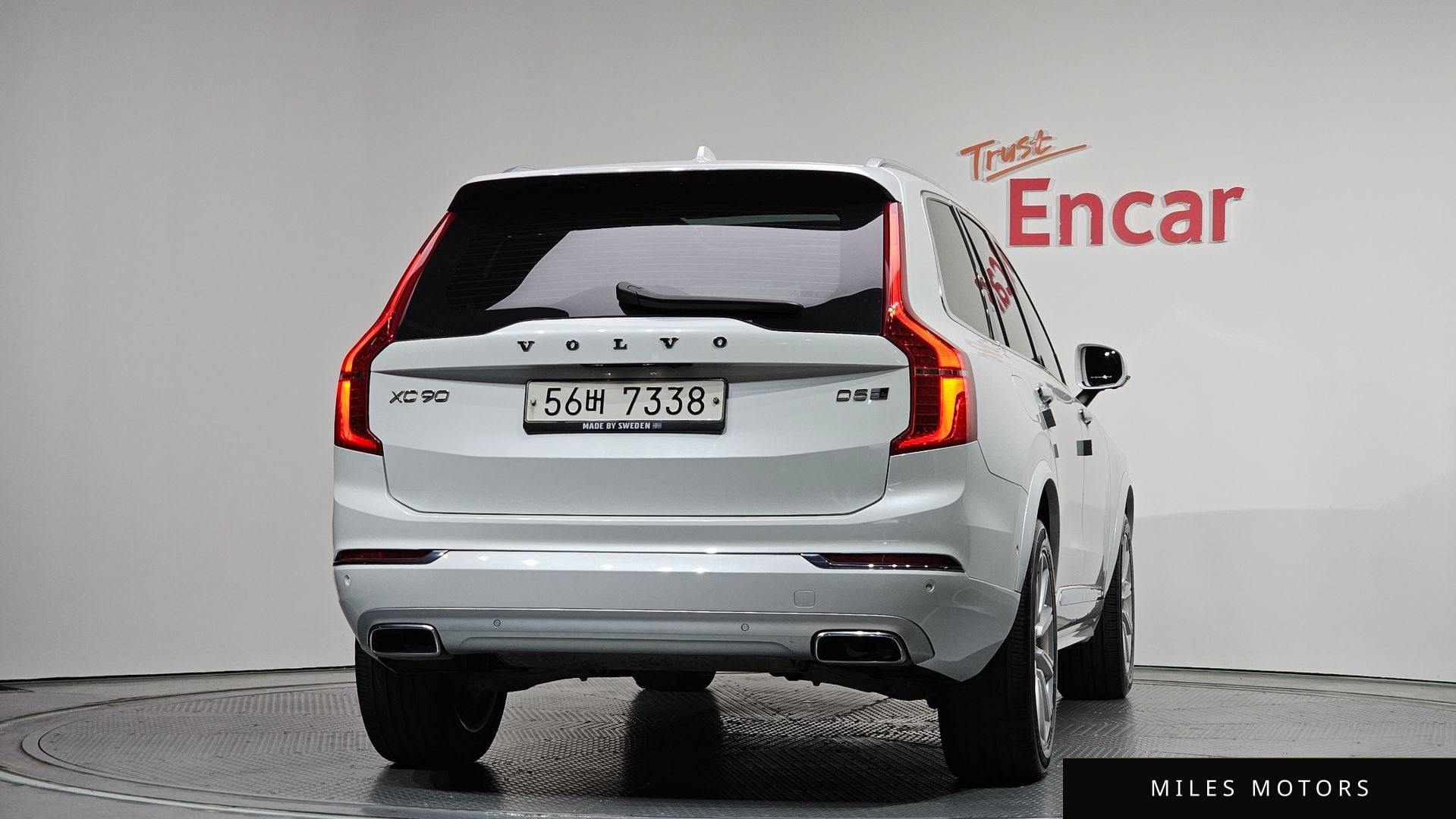 Volvo XC90 2018 — миниатюра 4