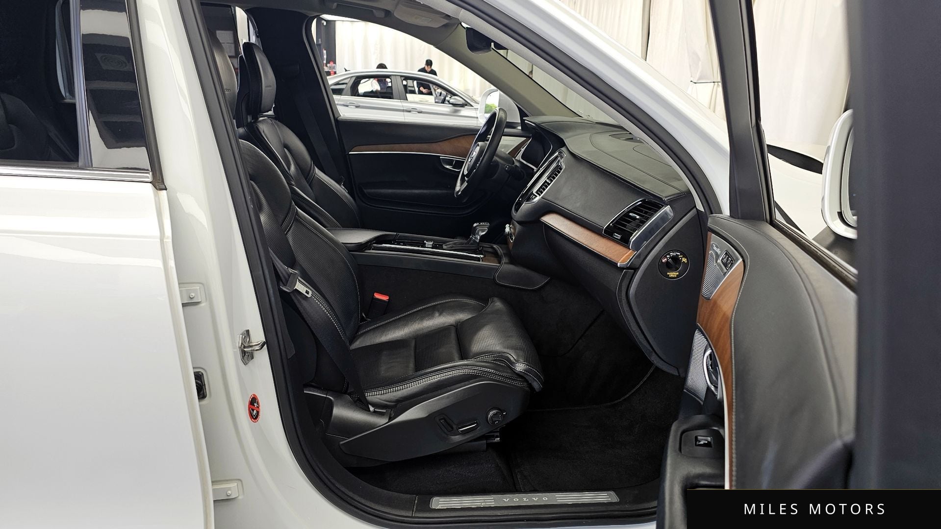Volvo XC90 2018 — миниатюра 11