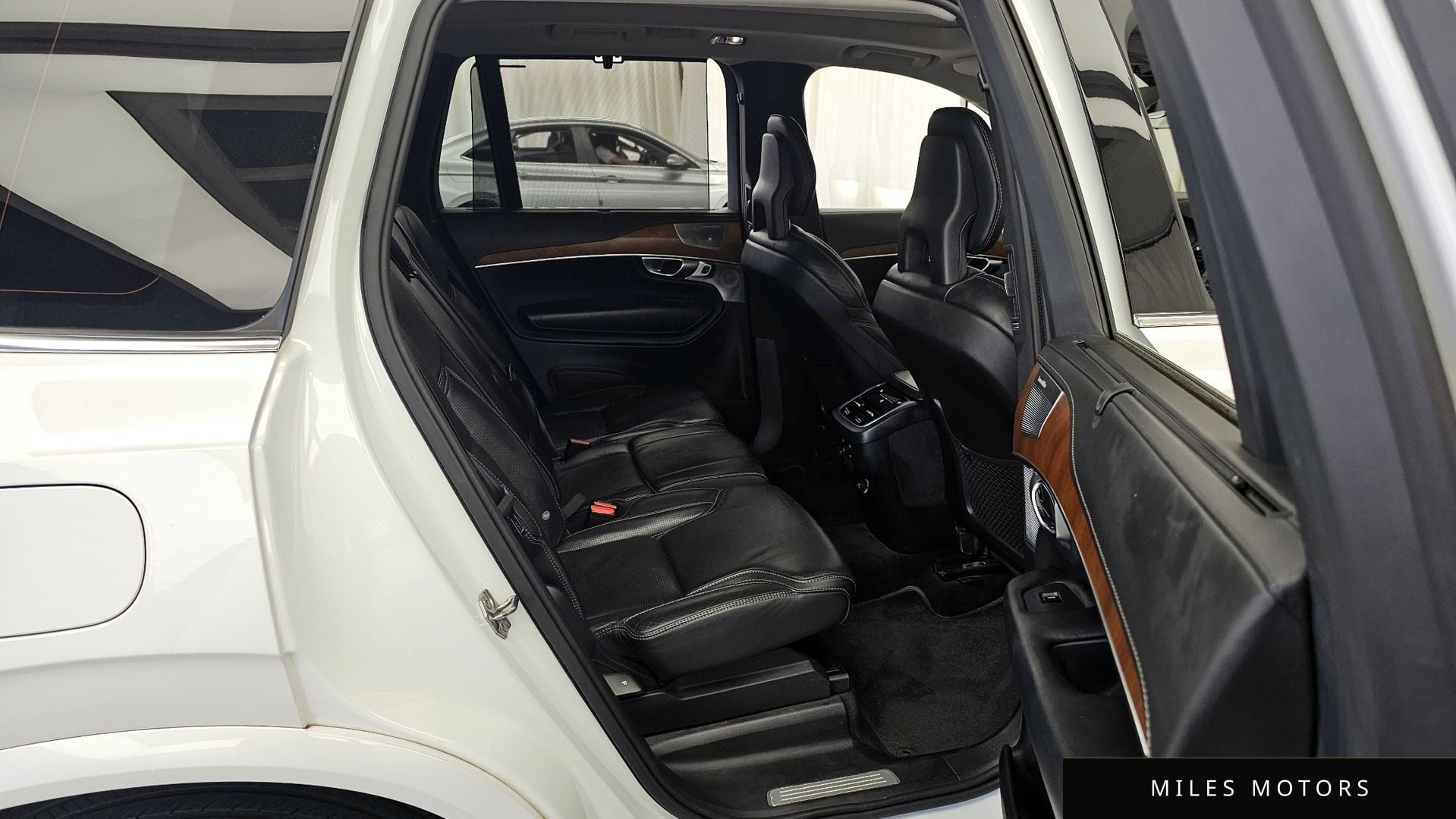 Volvo XC90 2018 — миниатюра 12