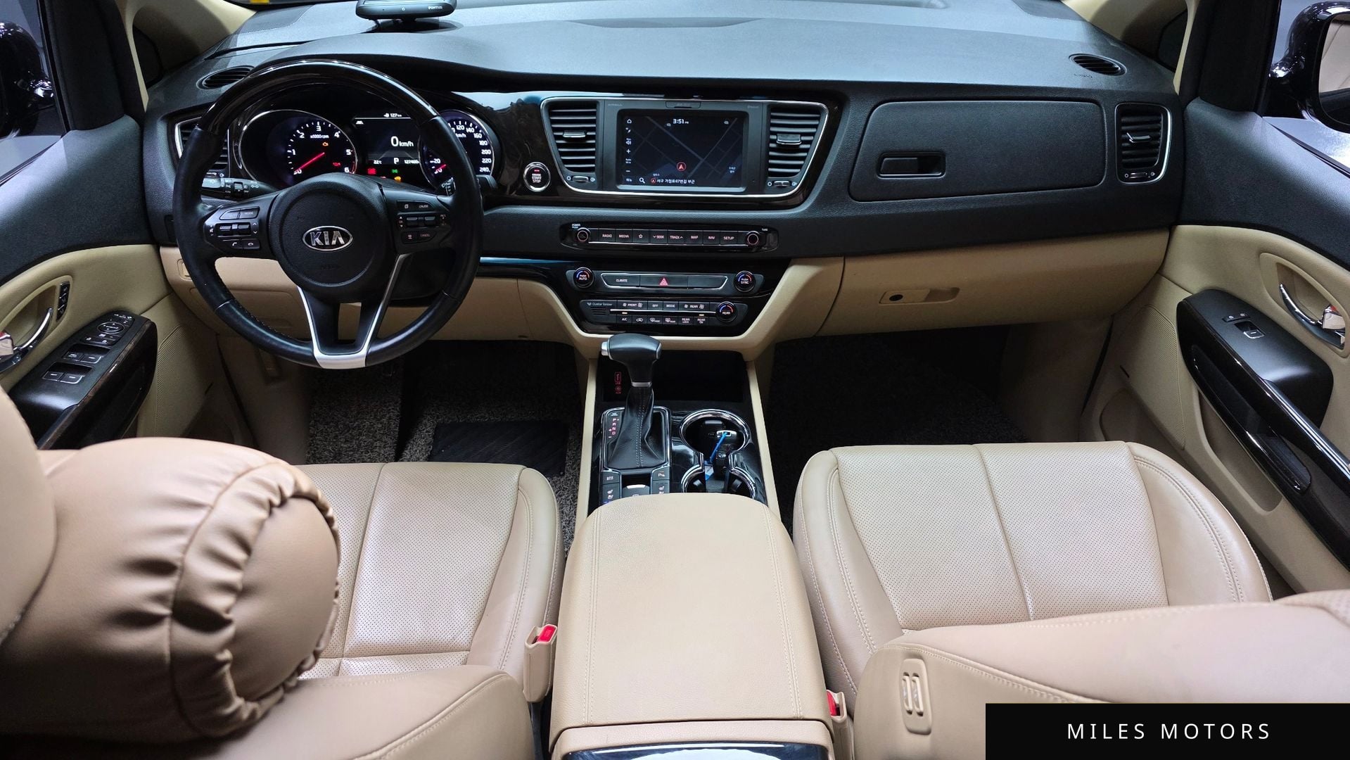 Kia Canival 2020 — миниатюра 10