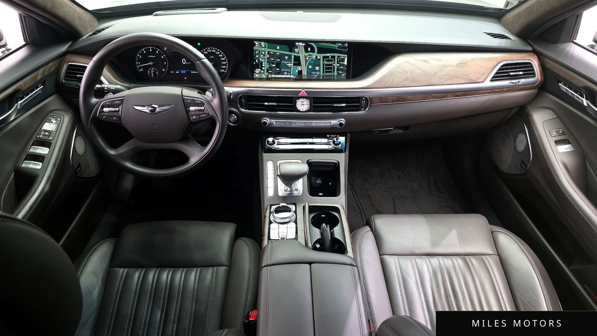 Genesis G90 2019 — миниатюра 10