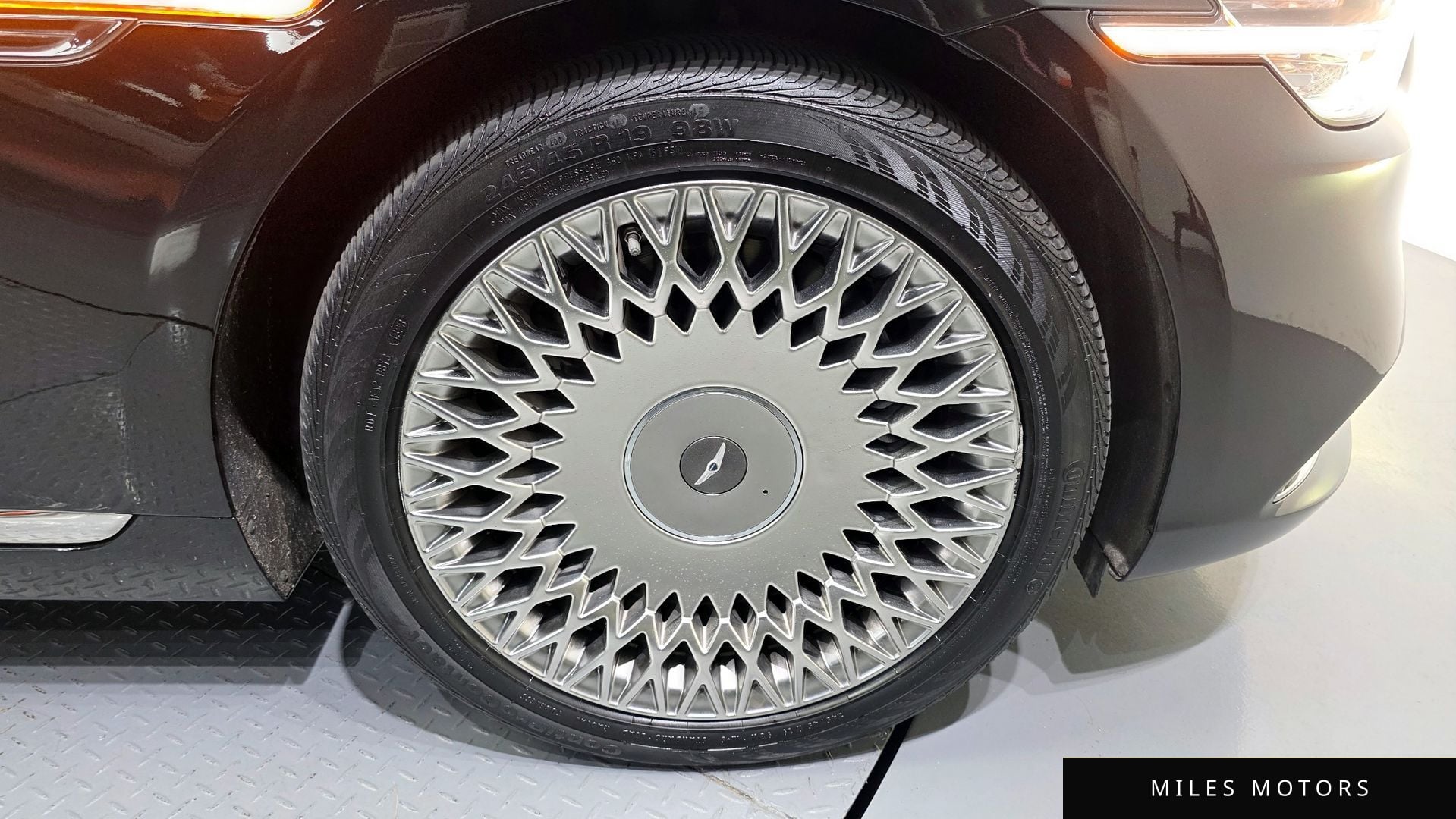 Genesis G90 2019 — миниатюра 7