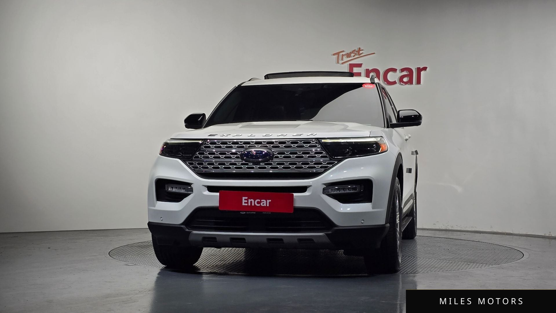 Ford Explorer 2020 — миниатюра 3