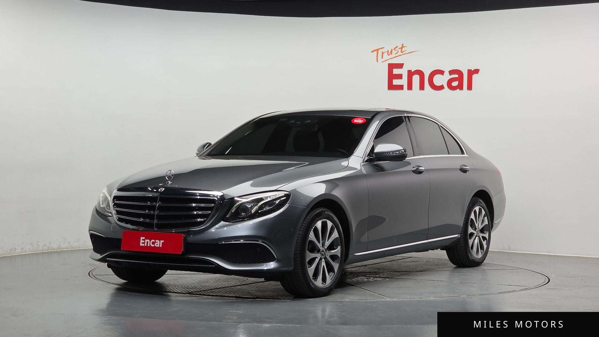 Mercedes-Benz E-Class W213 2018 — фото 1 из 12