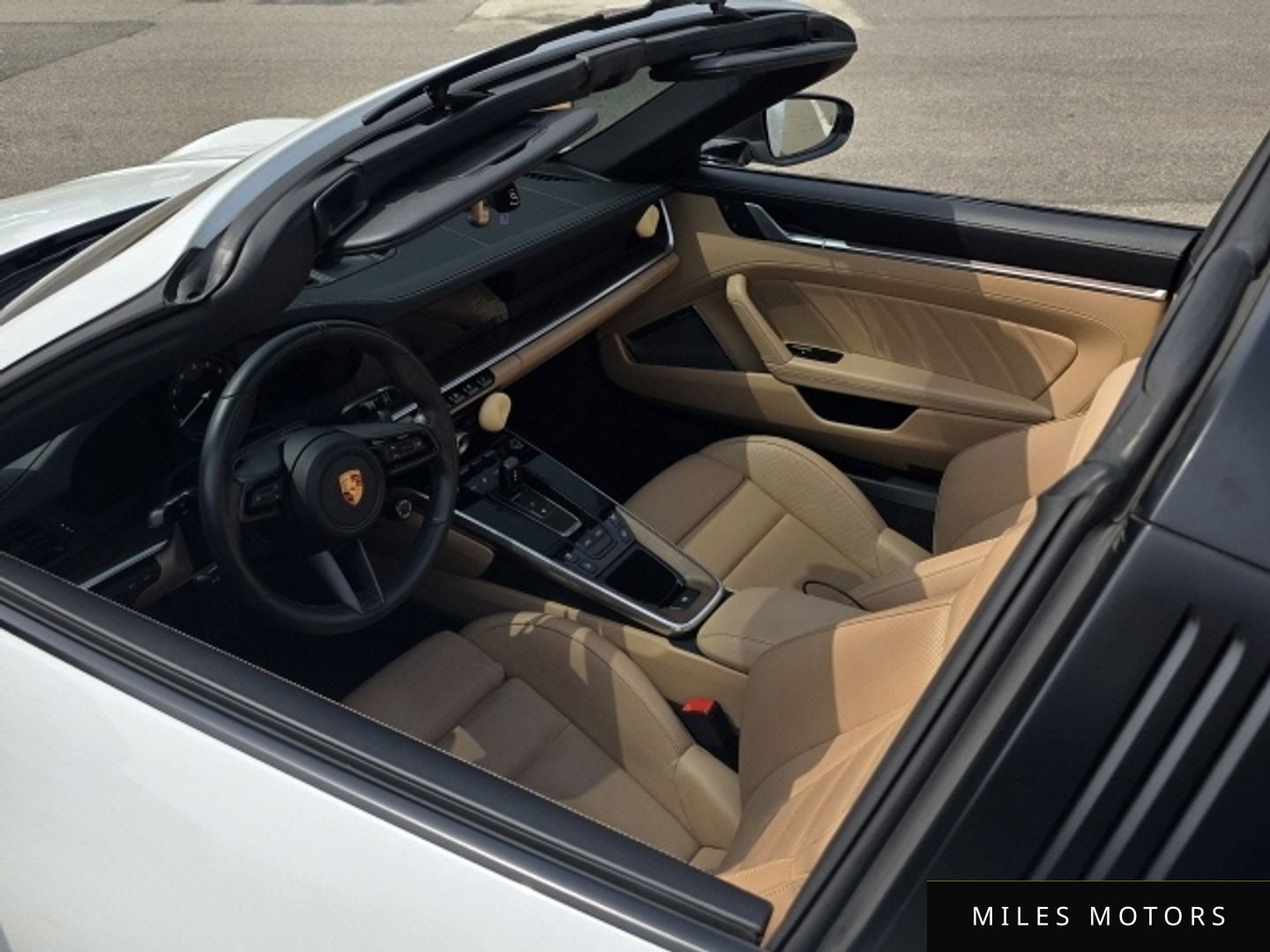 Porsche 911 (992) 2023 — миниатюра 6