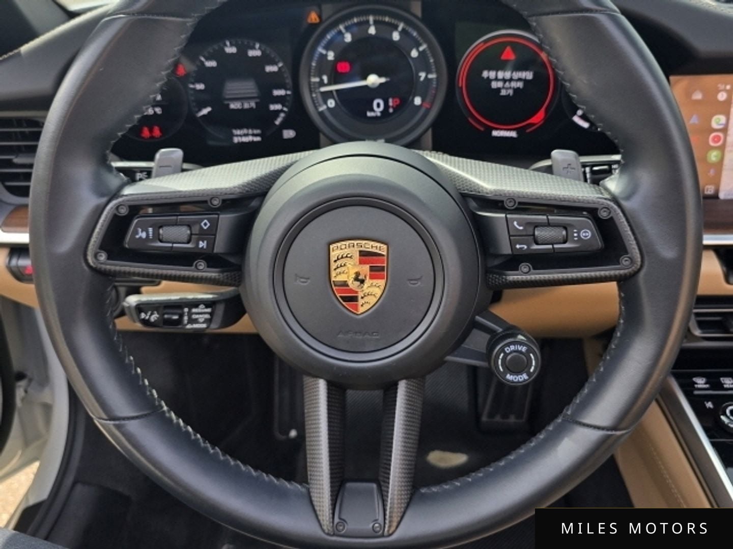 Porsche 911 (992) 2023 — миниатюра 10