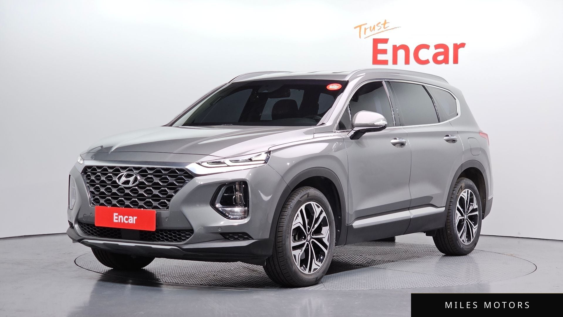 Hyundai Santafe 2020 — фото 1 из 12