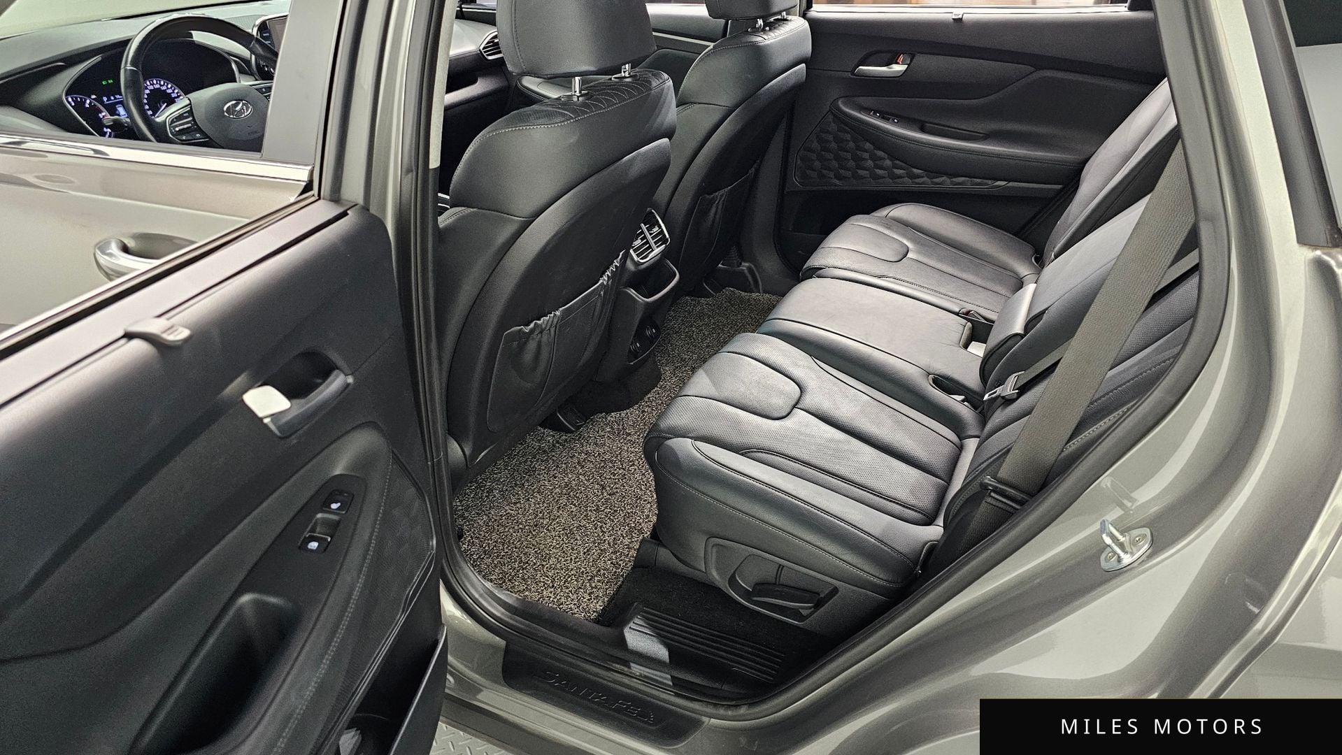 Hyundai Santafe 2020 — миниатюра 12