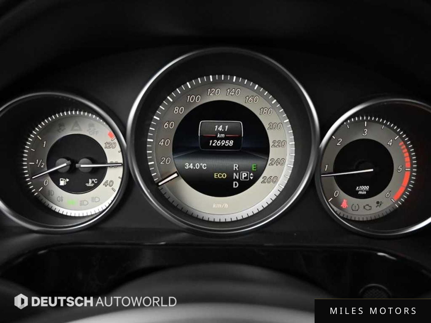 Mercedes-Benz E-Class W212 2014 — миниатюра 8