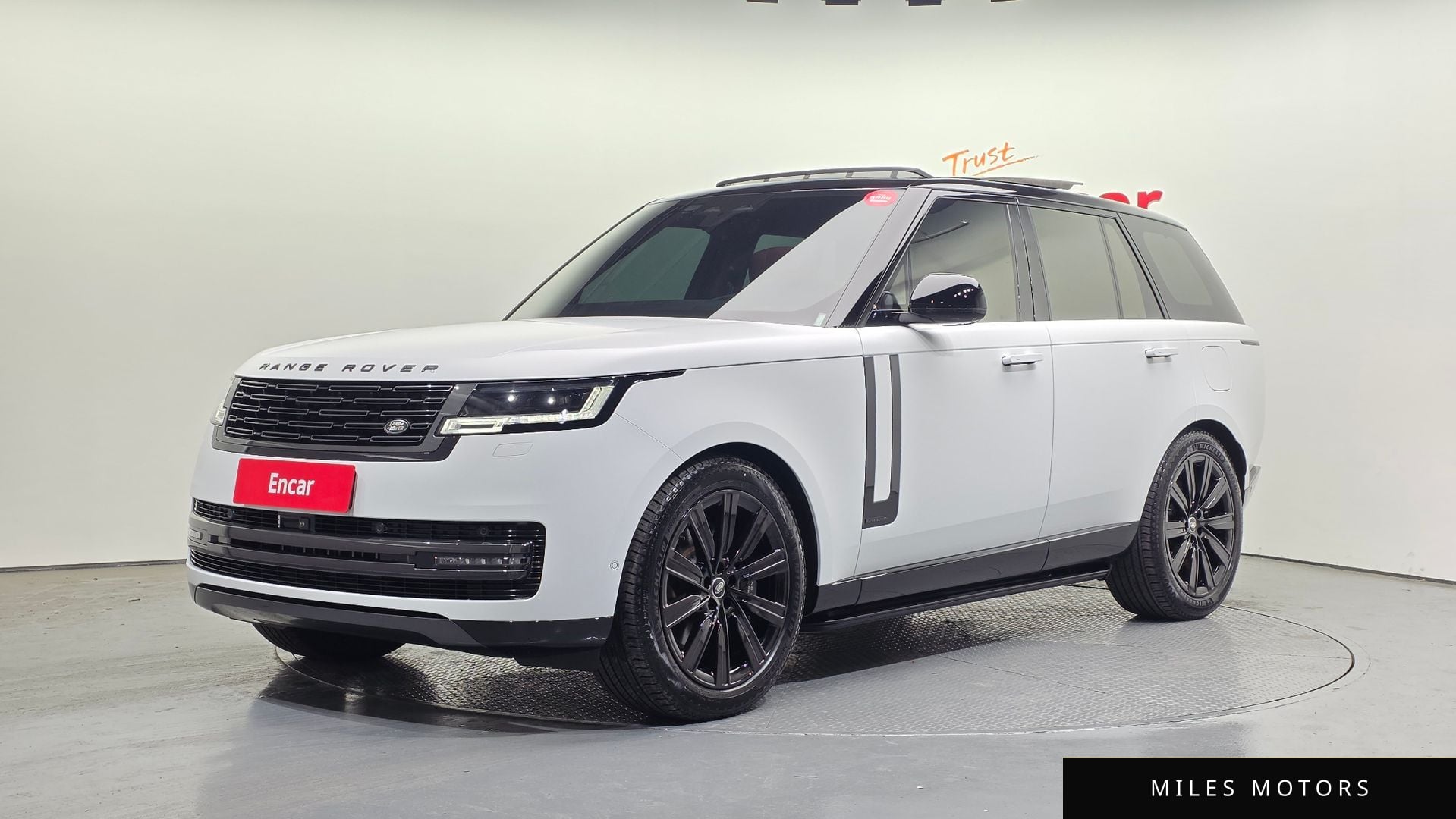 Land Rover Range Rover 2025