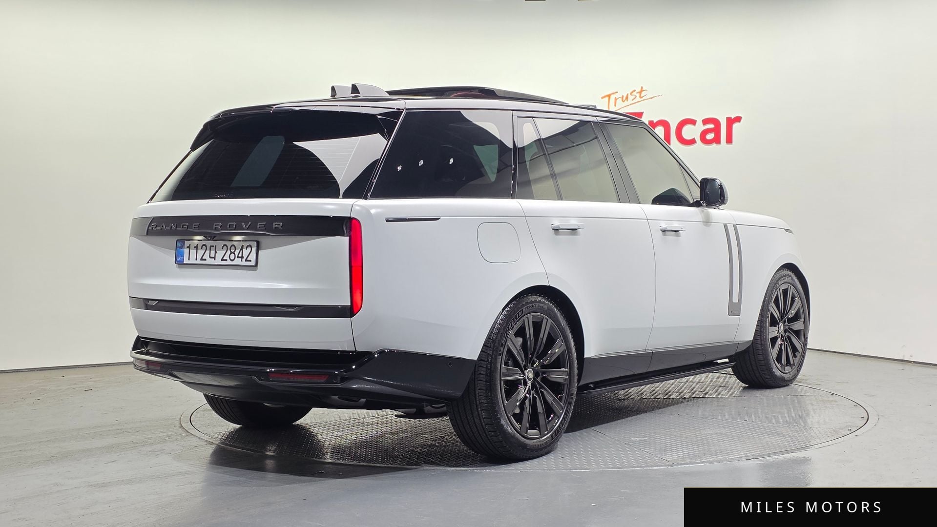 Land Rover Range Rover 2025 — миниатюра 2