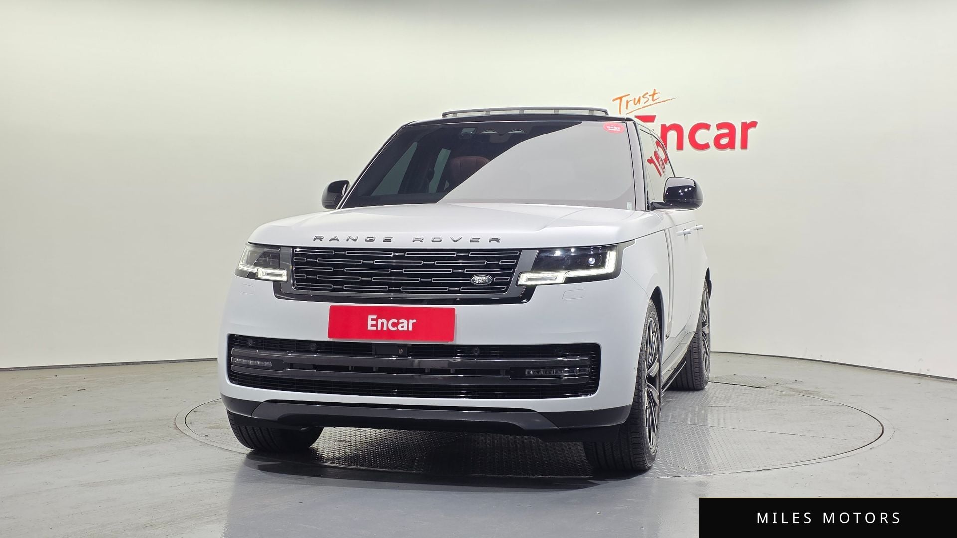 Land Rover Range Rover 2025 — миниатюра 3