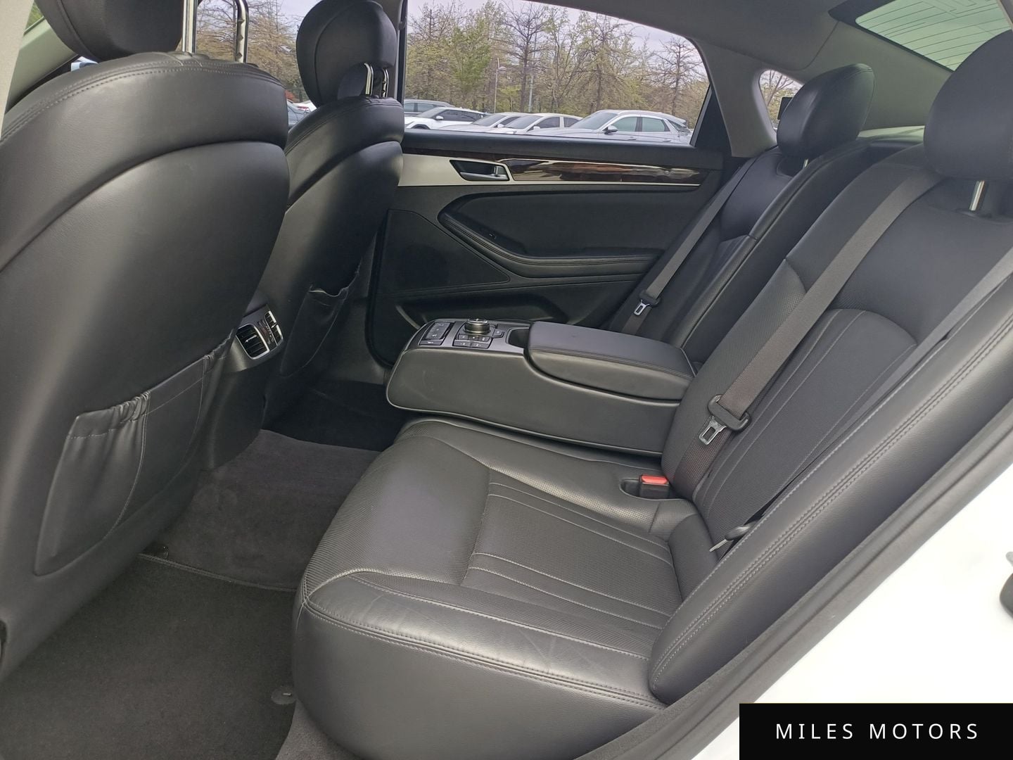Hyundai Genesis 2014 — миниатюра 10