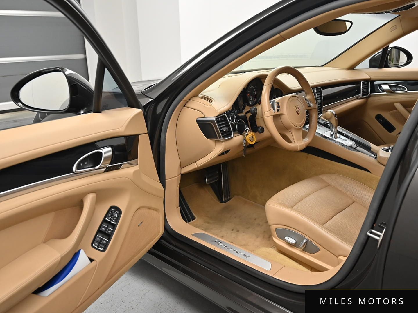 Porsche Panamera 2015 — миниатюра 11