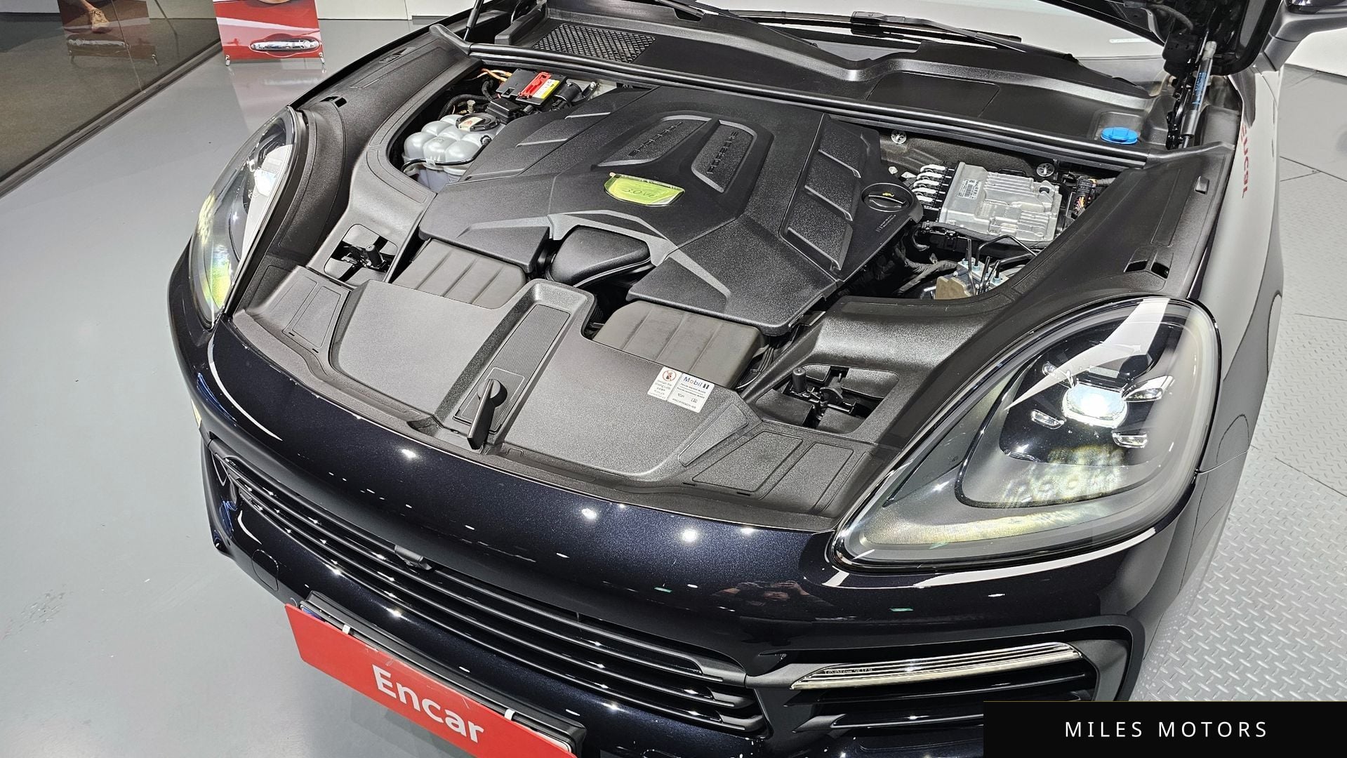 Porsche Cayenne 2020 — миниатюра 6