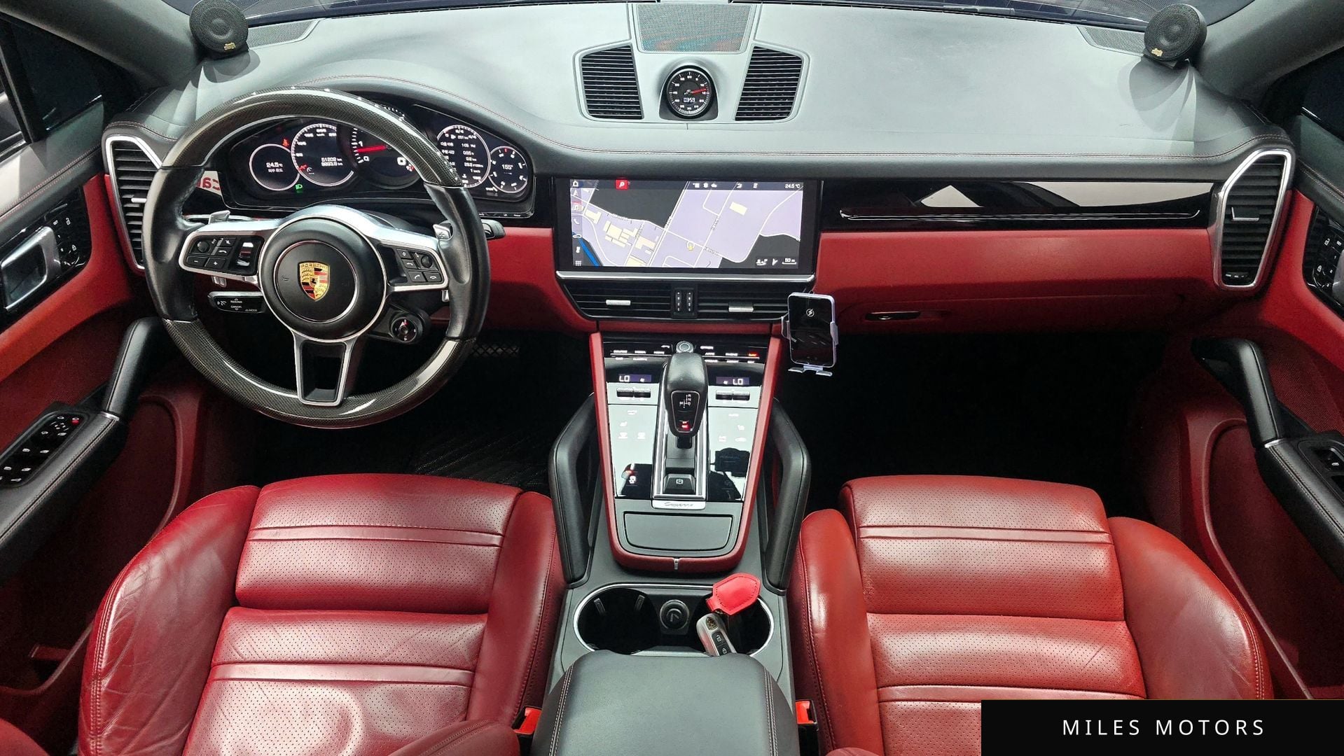 Porsche Cayenne 2020 — миниатюра 10