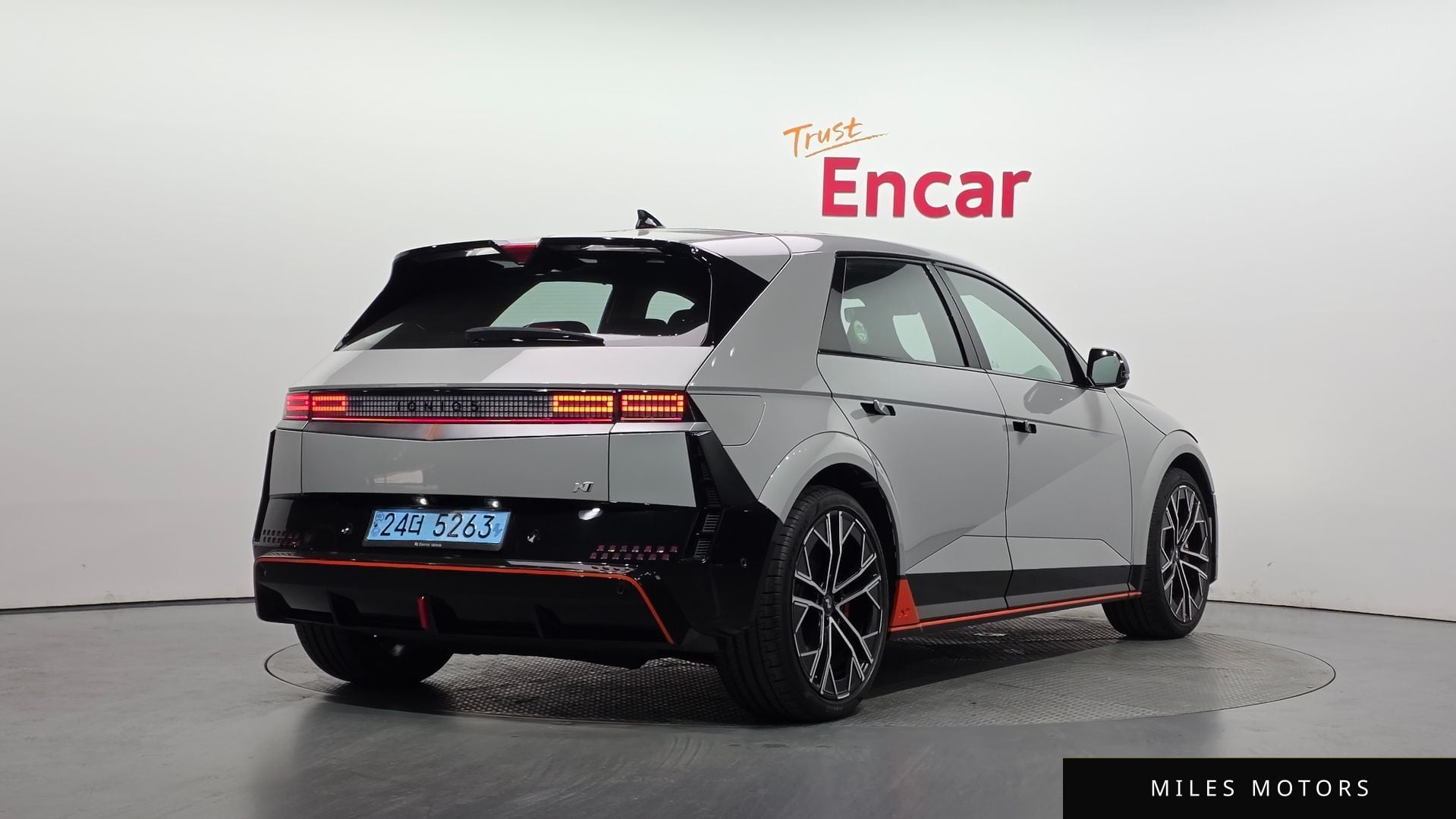Hyundai Ioniq5 2024 — миниатюра 2