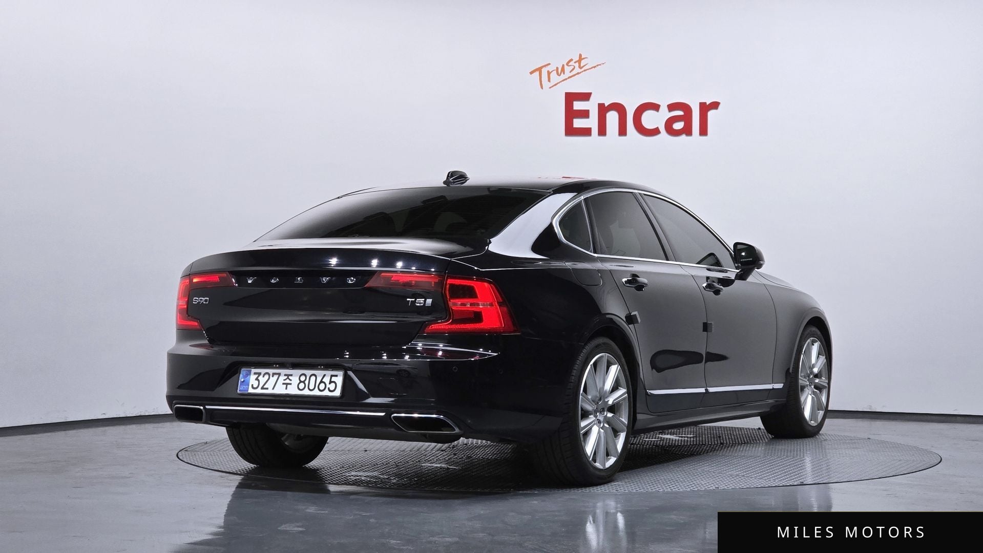 Volvo S90 2020 — миниатюра 2