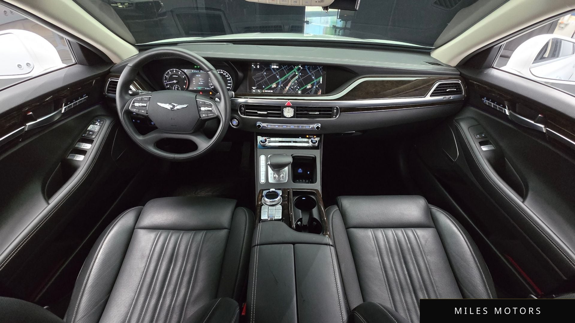 Genesis G90 2022 — миниатюра 7