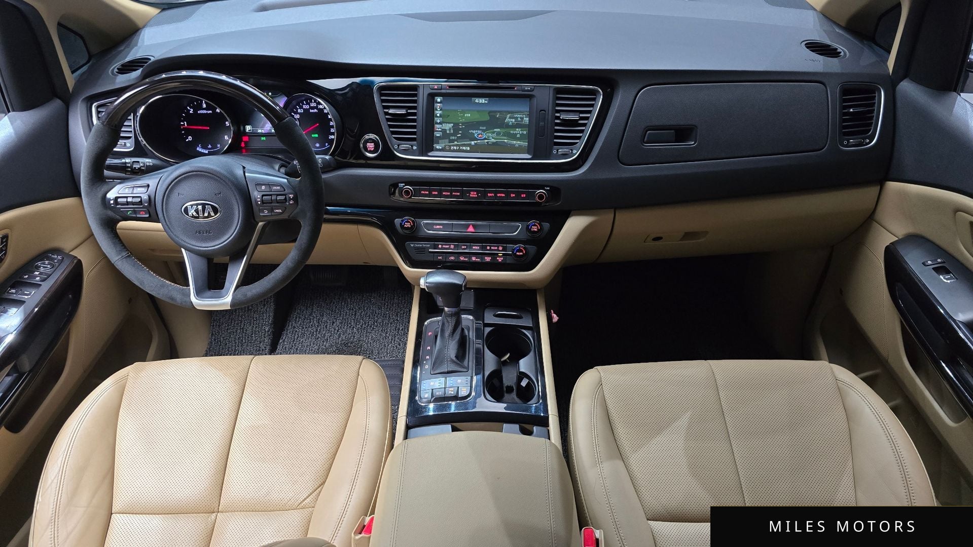 Kia Canival 2017 — миниатюра 7