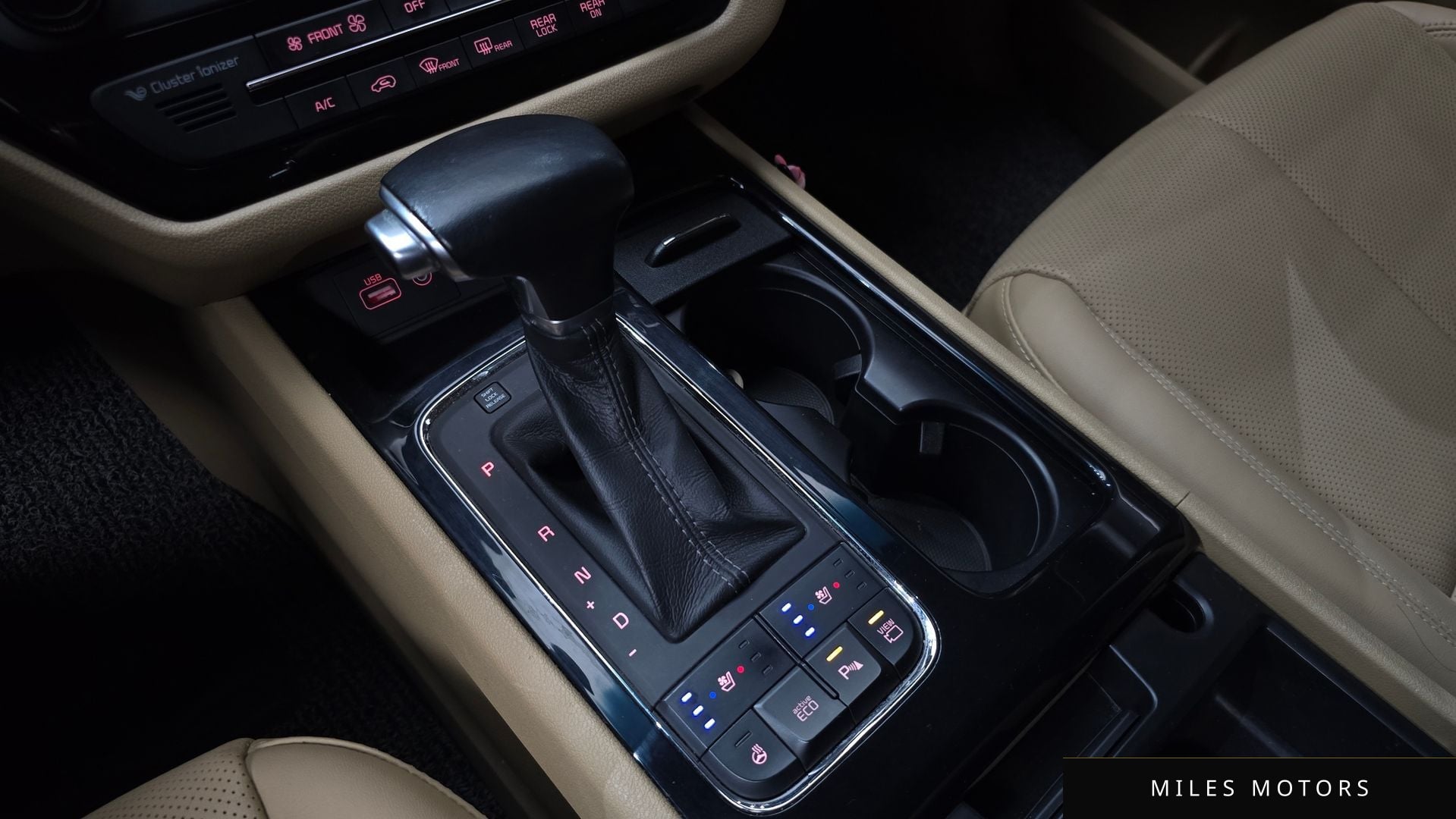 Kia Canival 2017 — миниатюра 9