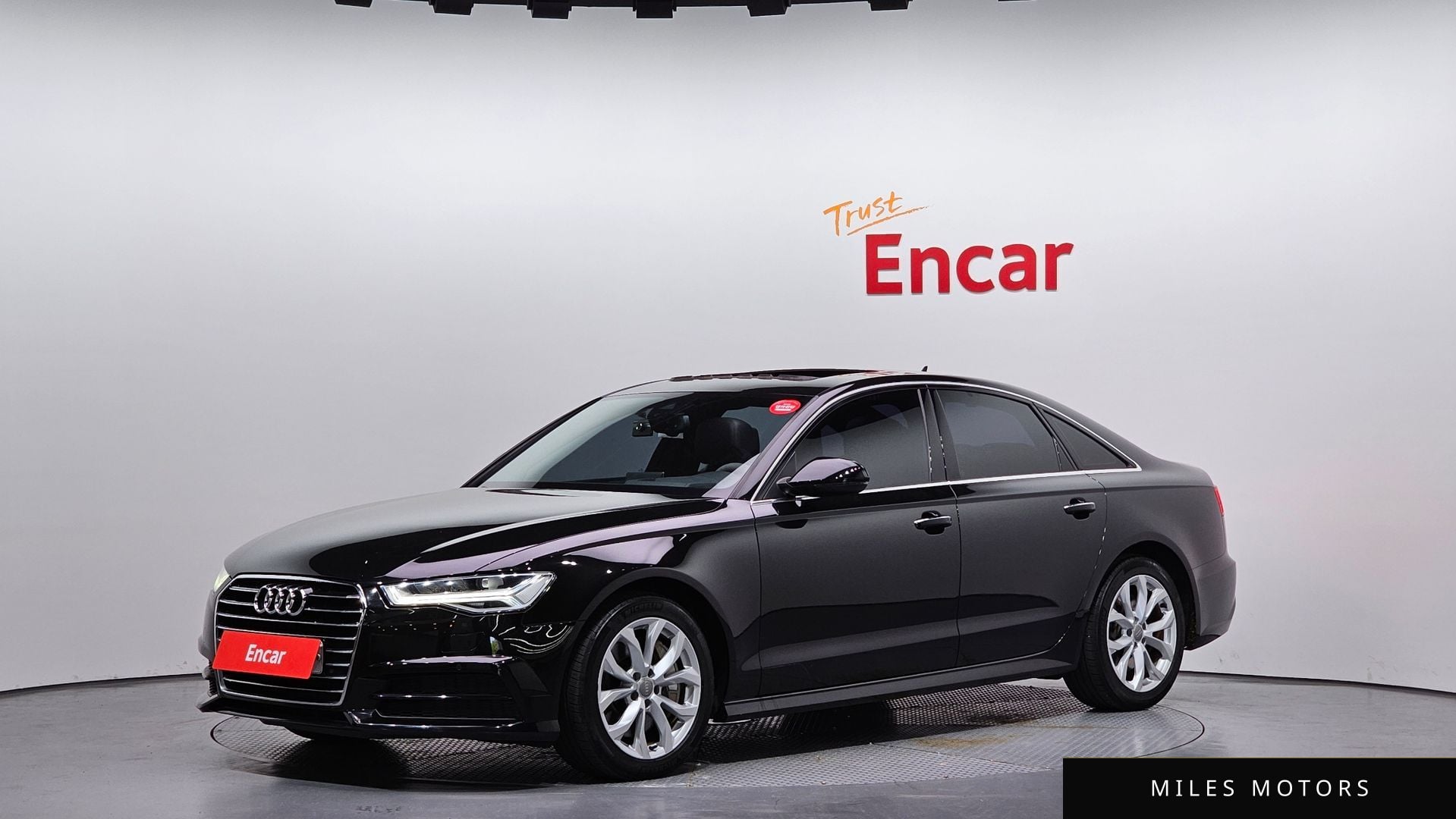 Audi A6 2018 — фото 1 из 12
