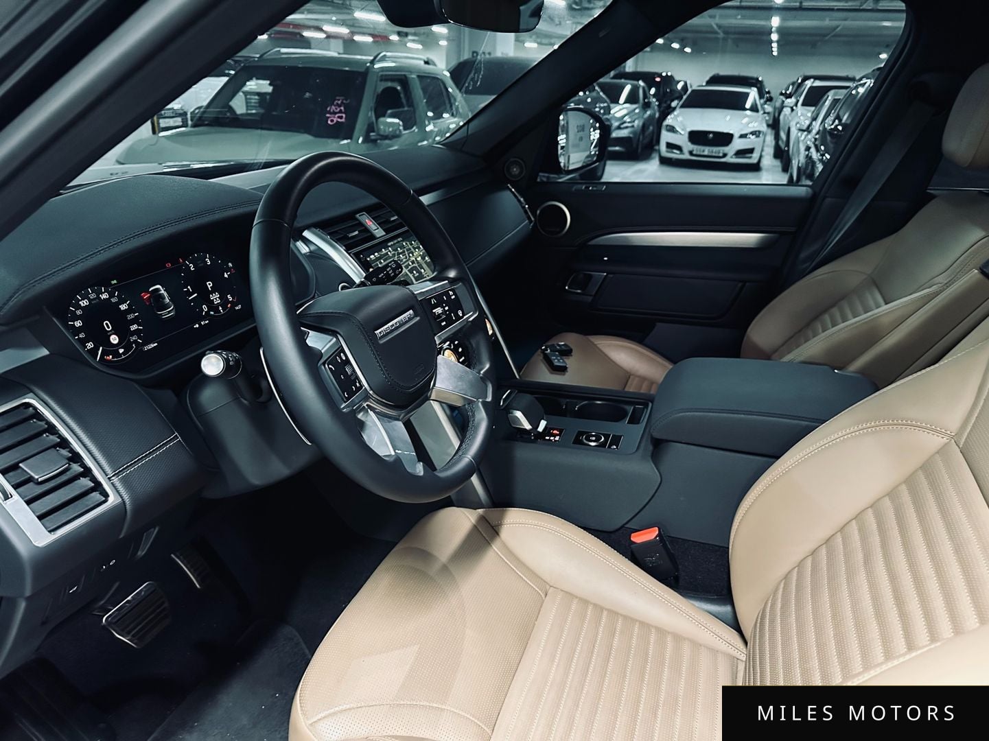Land Rover Discovery 2024 — миниатюра 9