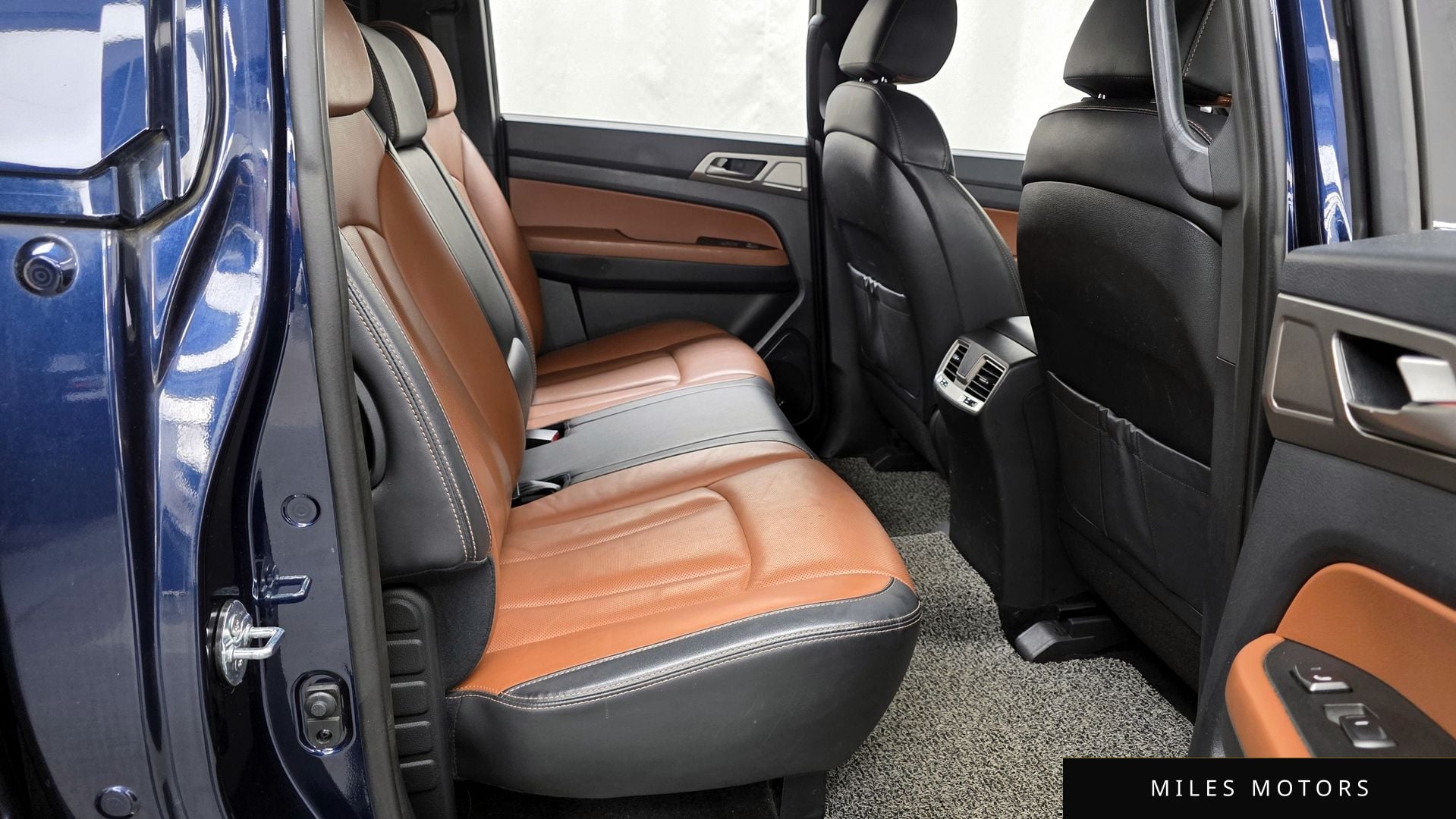 KG Mobility Rexton 2018 — миниатюра 12